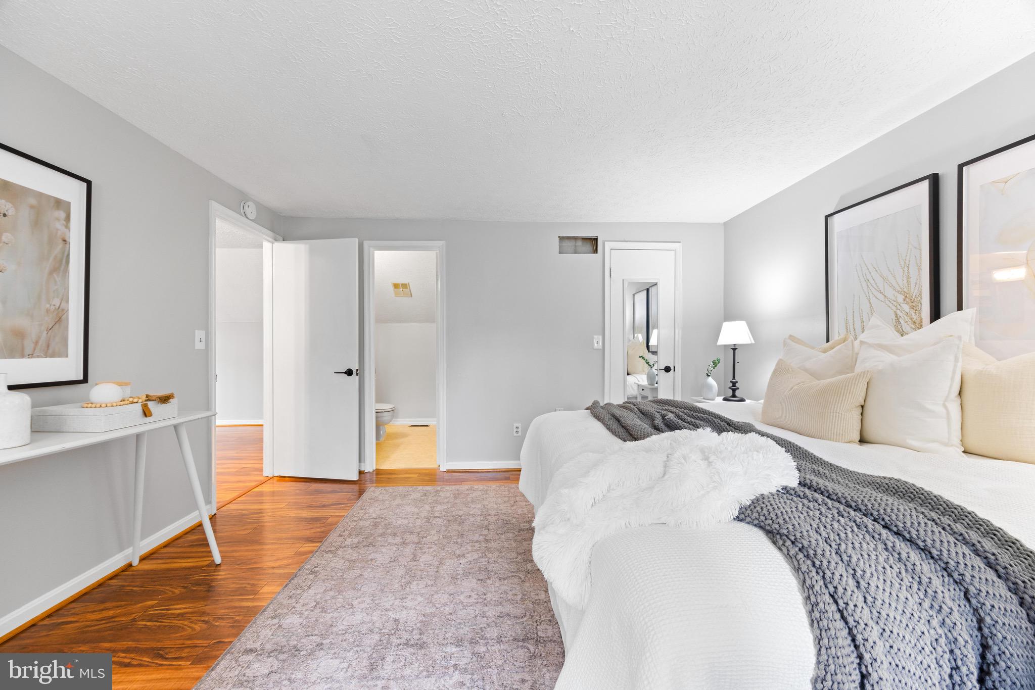 OLD FIELDS - Residential