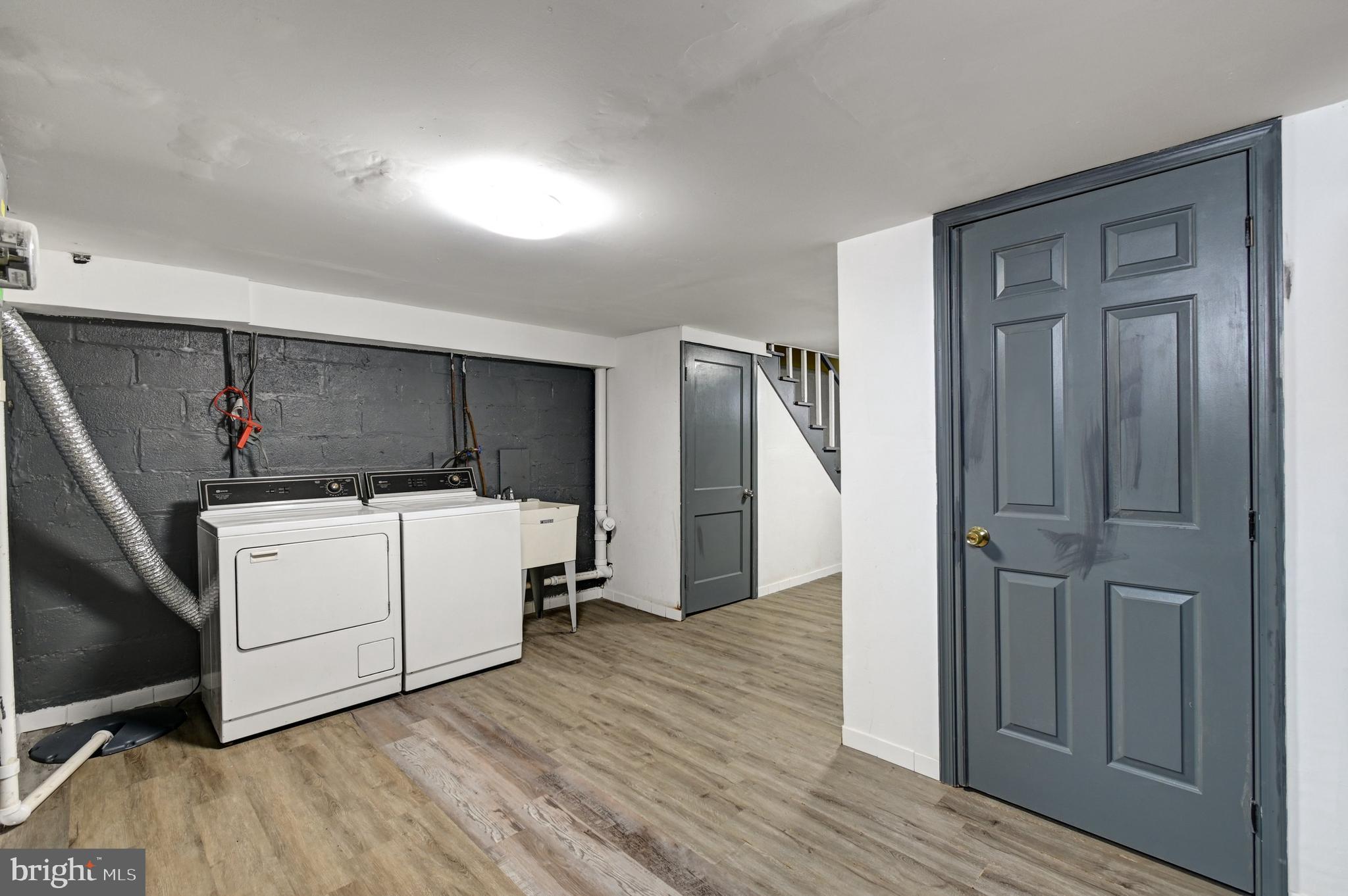 BROOKLYN - Residential