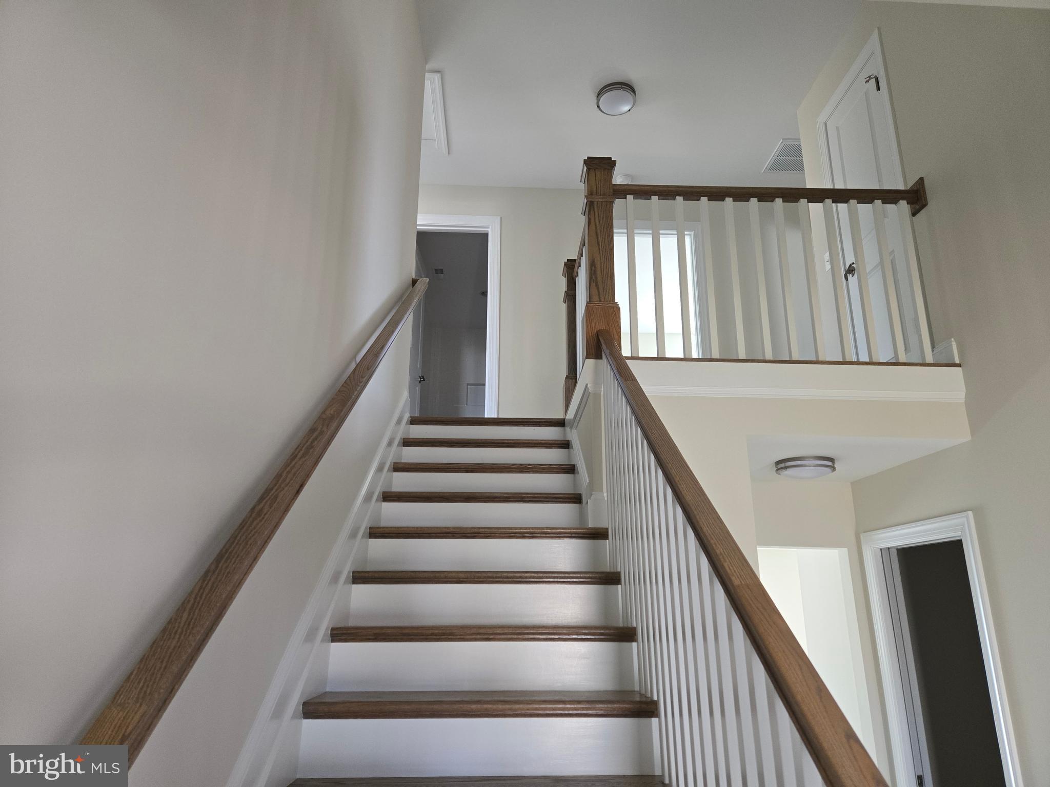 HICKORY HOLLOW - Residential