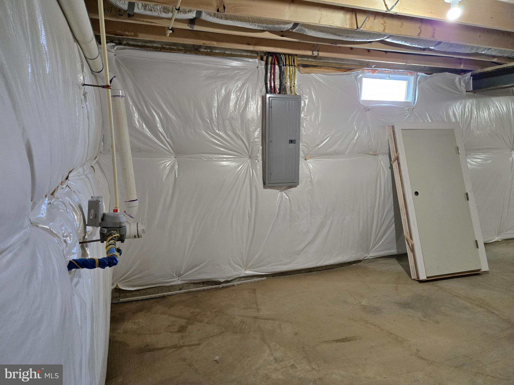 HICKORY HOLLOW - Residential