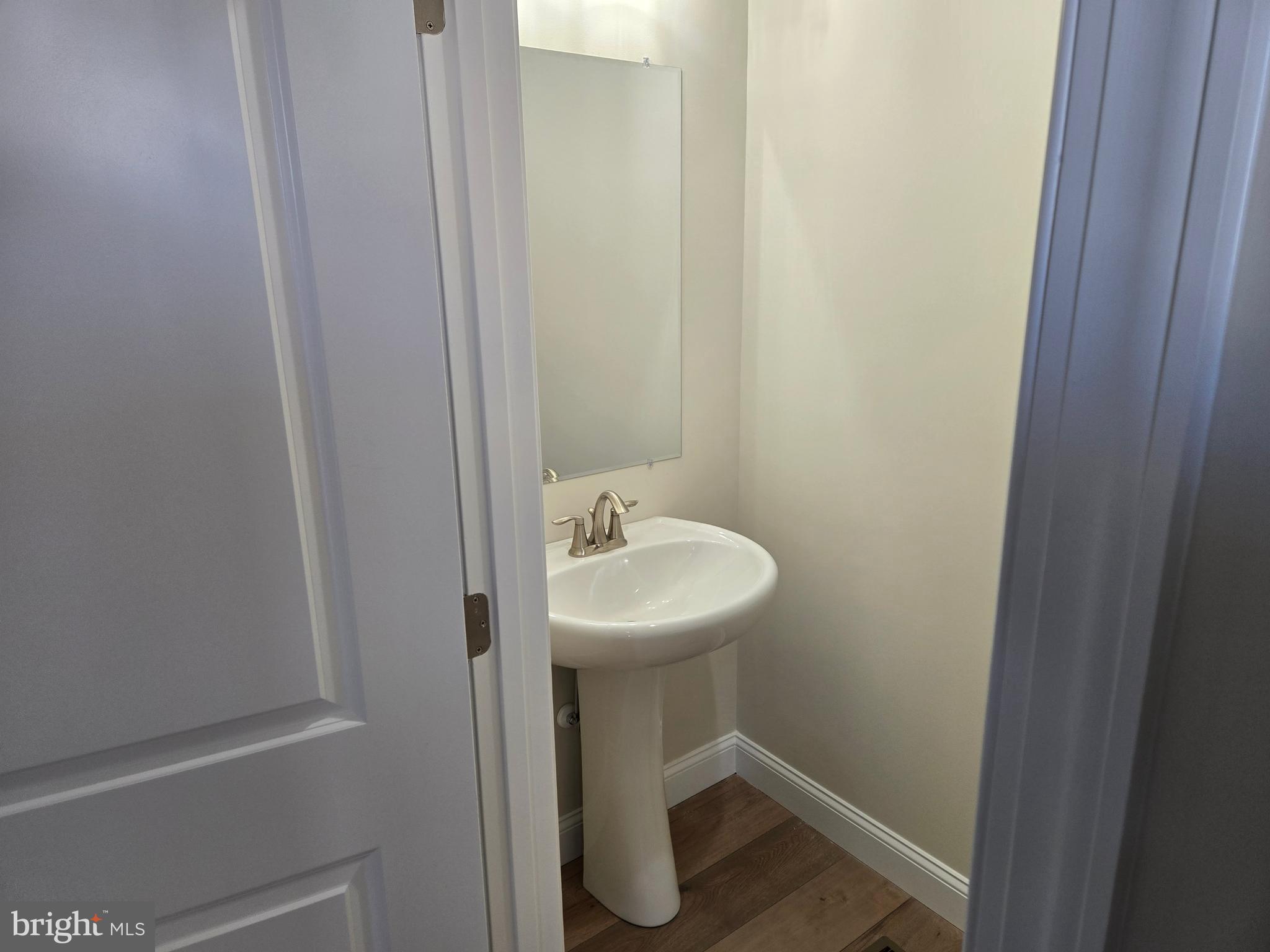 HICKORY HOLLOW - Residential