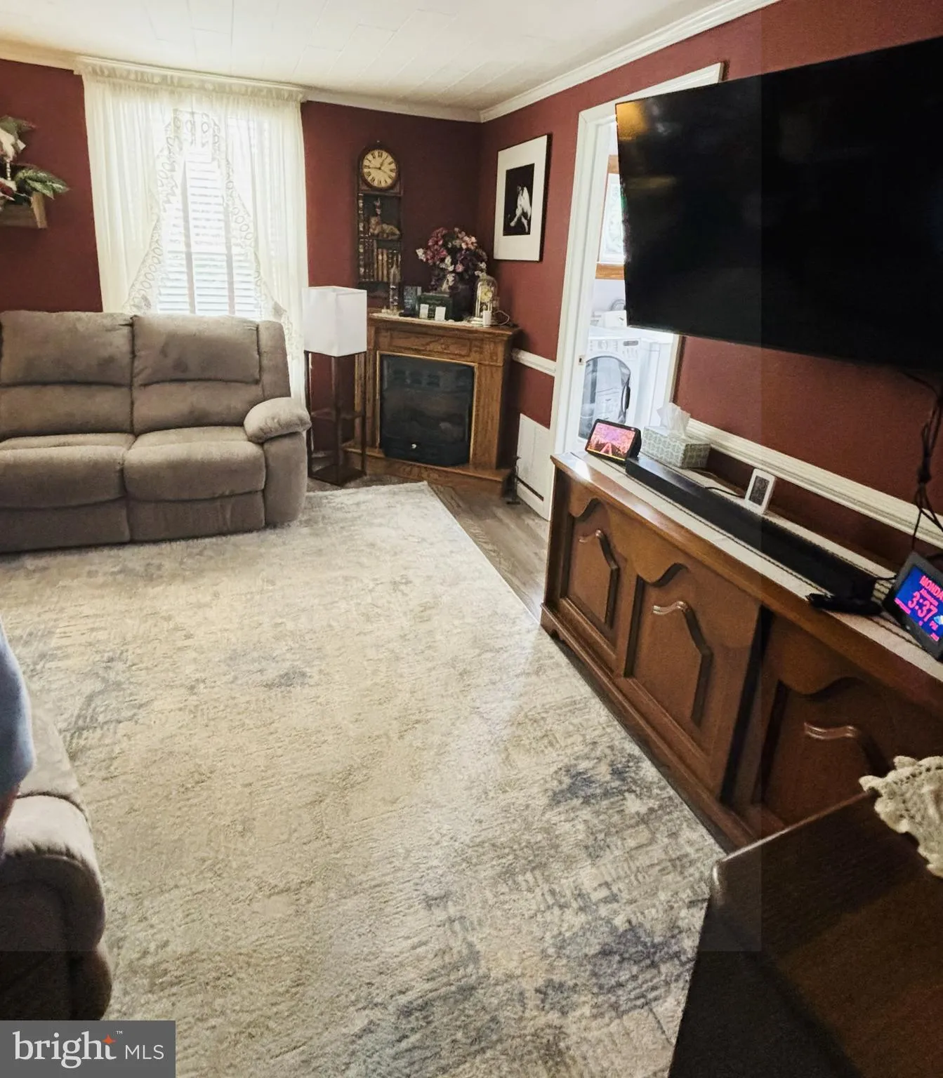 Lindenwold, New Jersey 08021, United States, 3 Bedrooms Bedrooms, ,2 BathroomsBathrooms,Residential,Active,218393