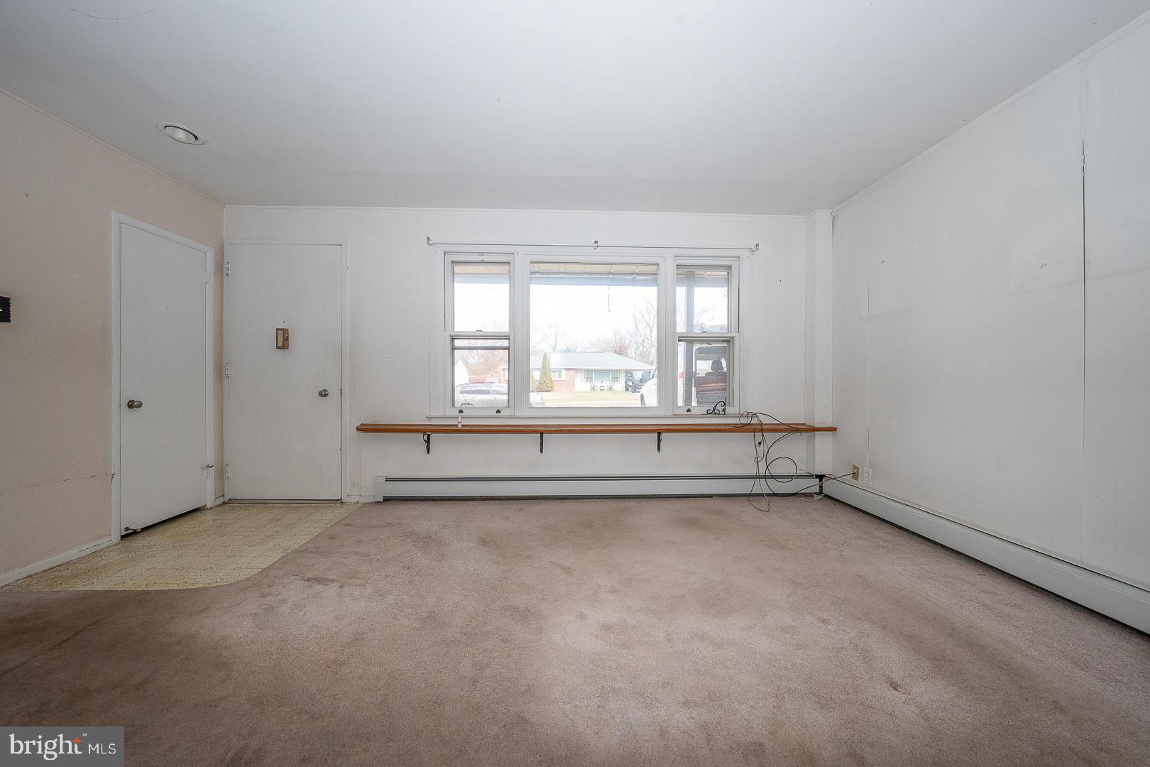 PENN SQ - Residential