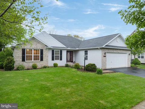 Homes For Sale - 1855 Autumnwood Drive<br/> STATE COLLEGE, PA 16801