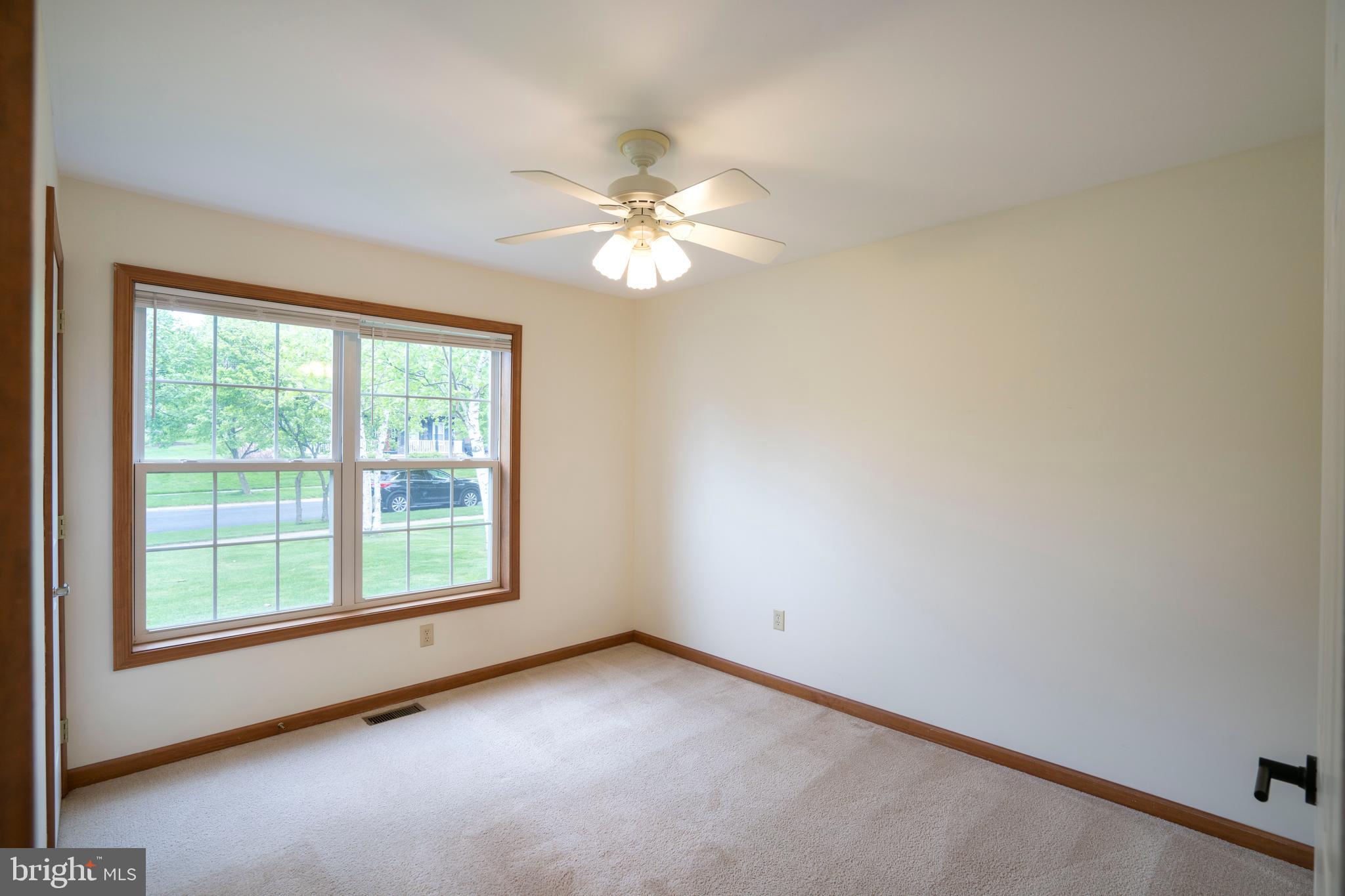 FOXPOINTE - Residential