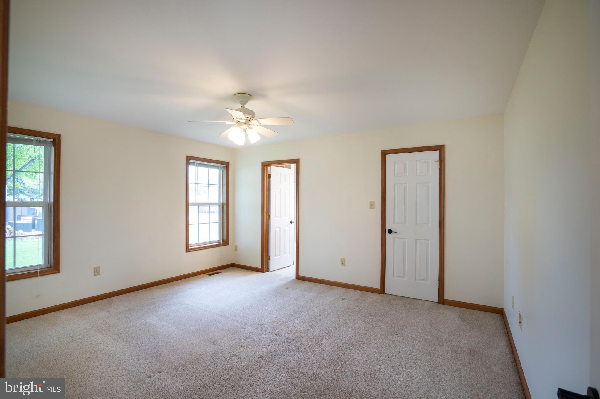 FOXPOINTE - Residential