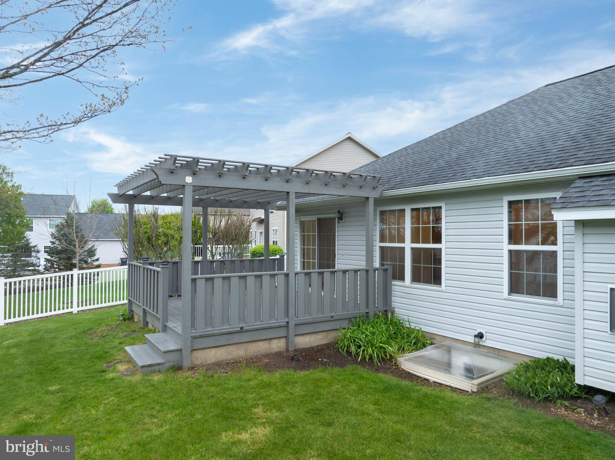 FOXPOINTE - Residential