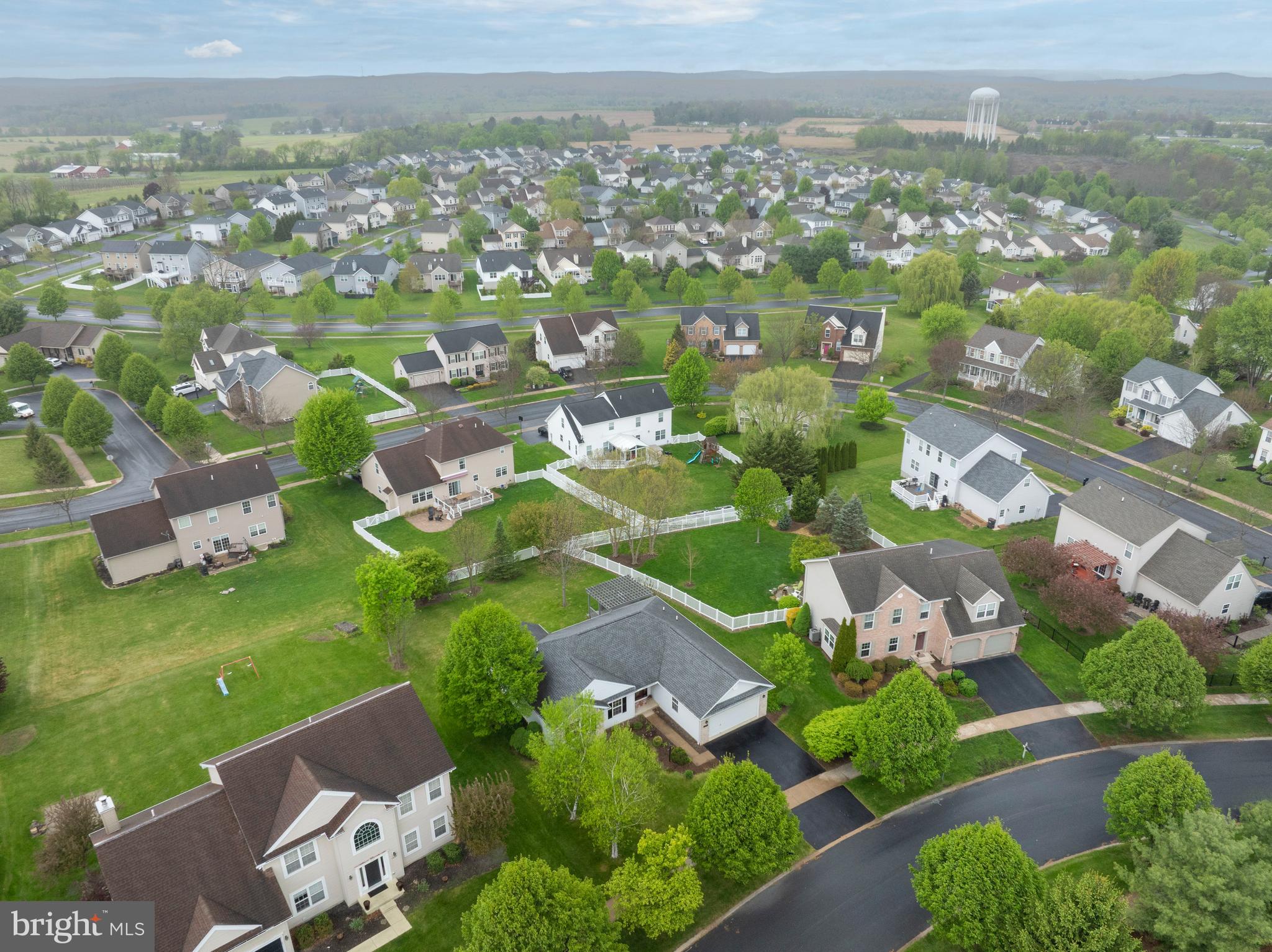 FOXPOINTE - Residential