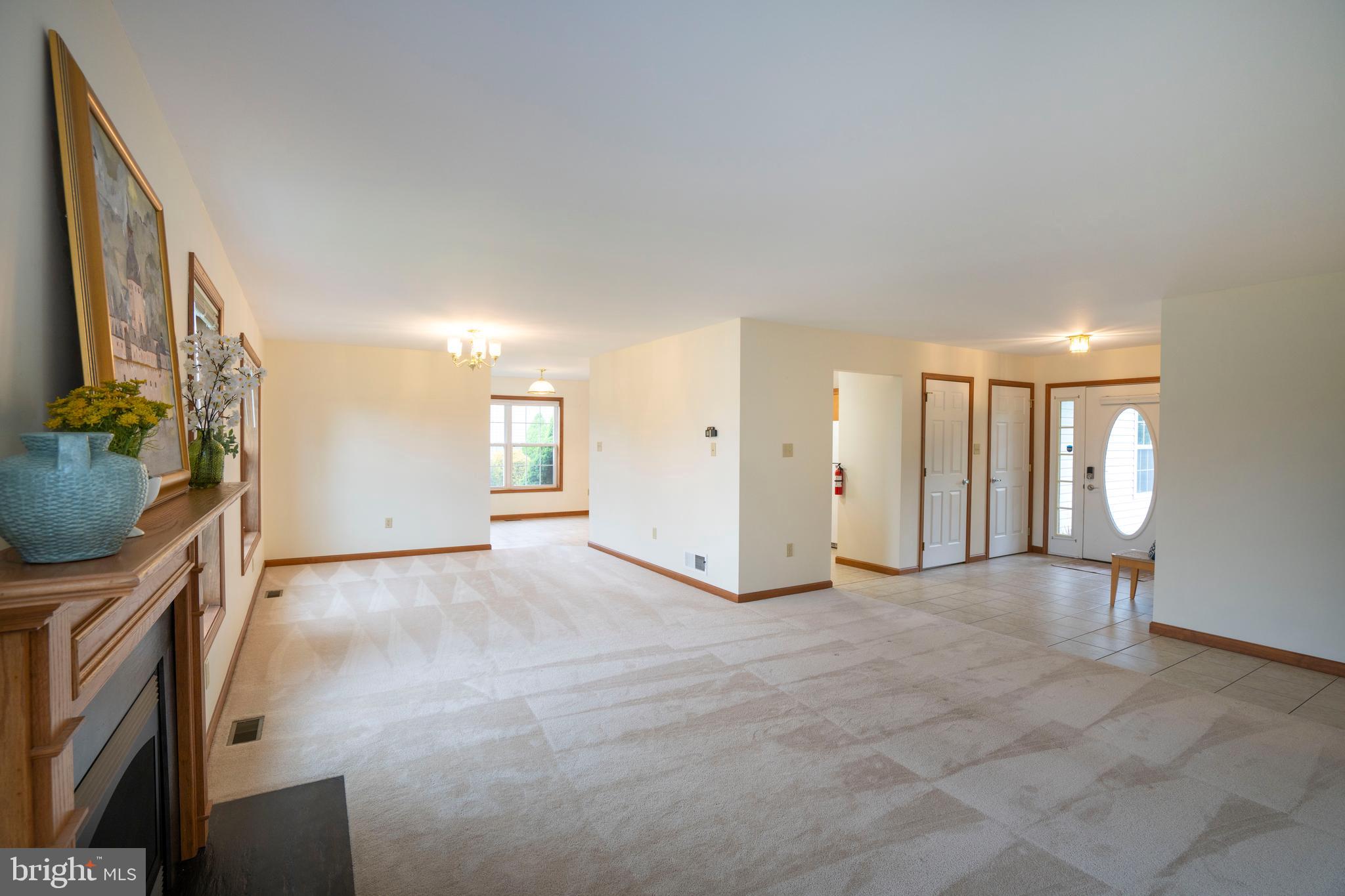 FOXPOINTE - Residential