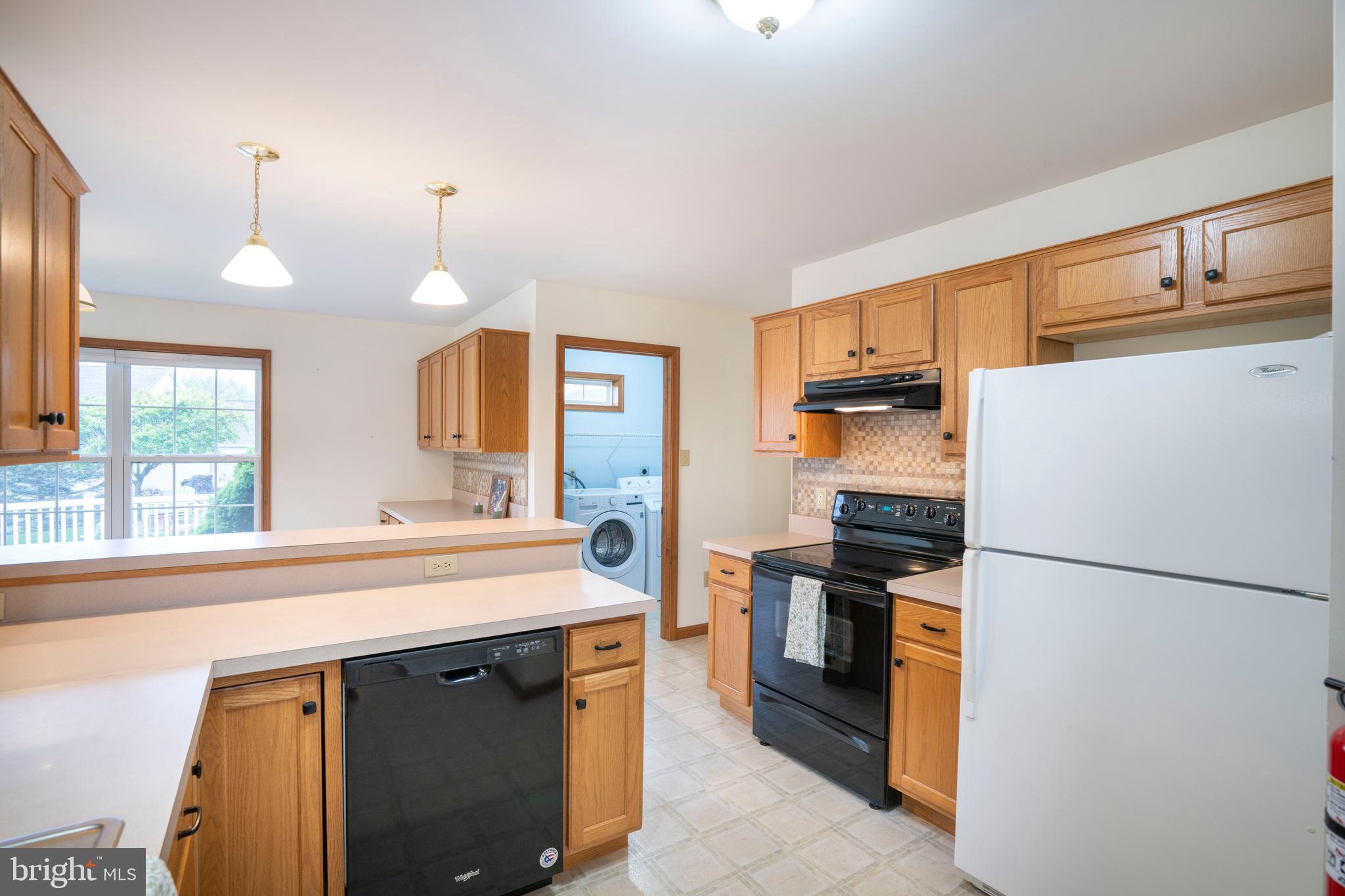 FOXPOINTE - Residential