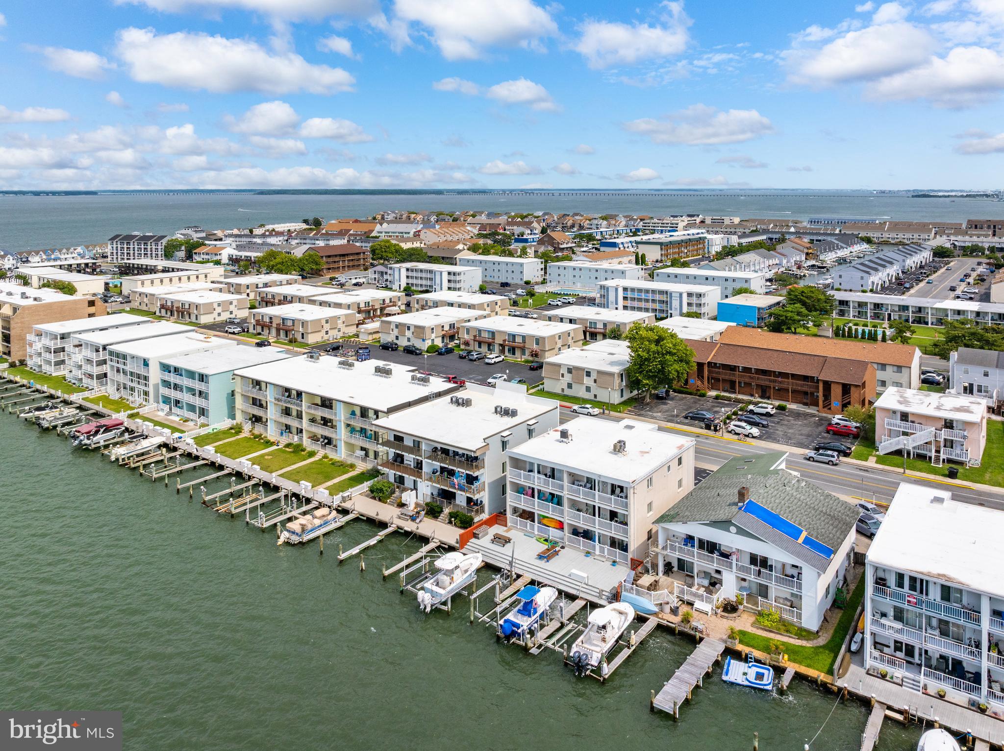 413 BAYSHORE DRIVE 201