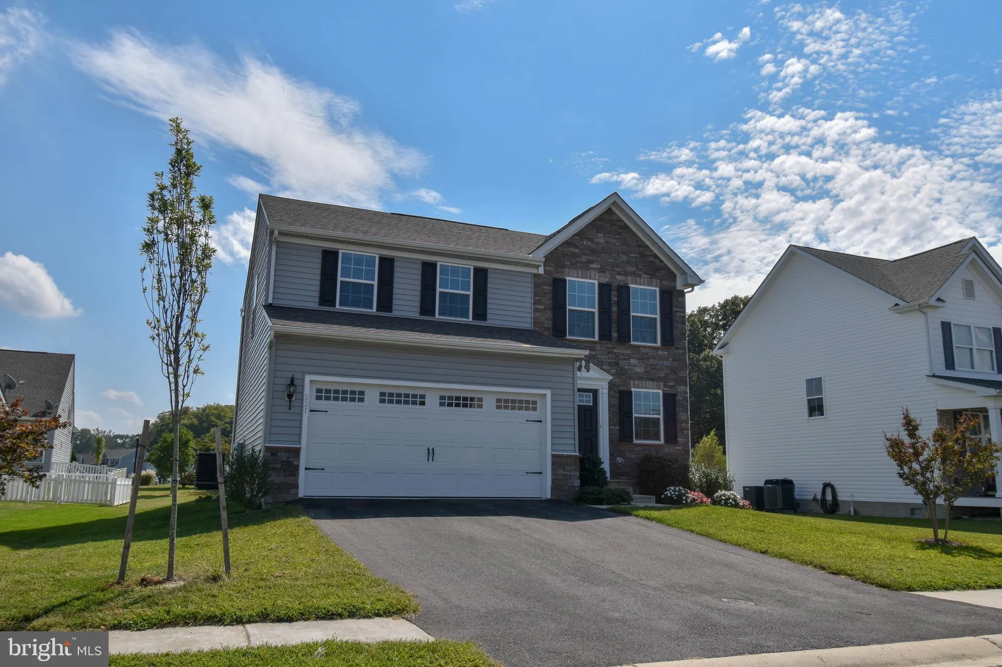221 W Bourne Way, Millsboro, DE 19966