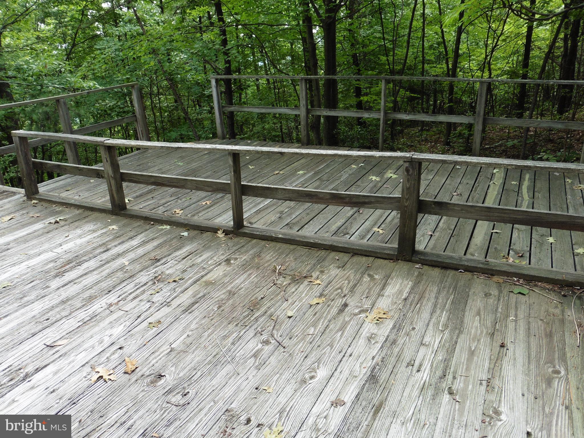 SPRUCE PINE HOLLOW - Residential