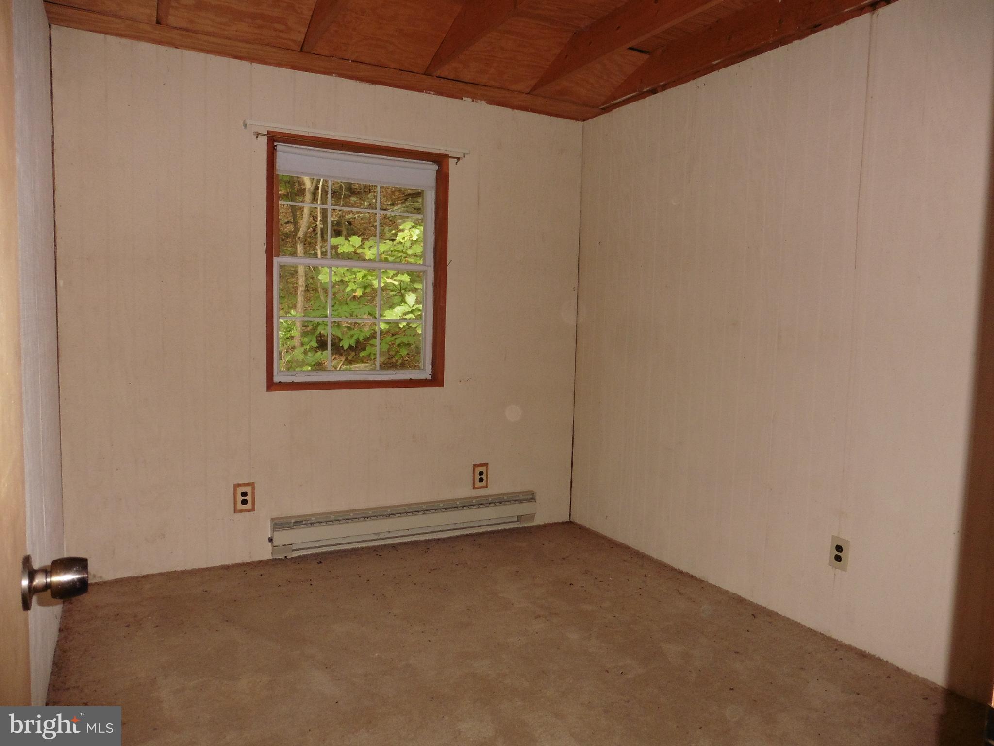 SPRUCE PINE HOLLOW - Residential