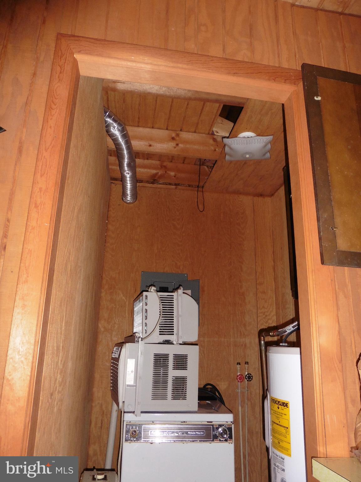 SPRUCE PINE HOLLOW - Residential