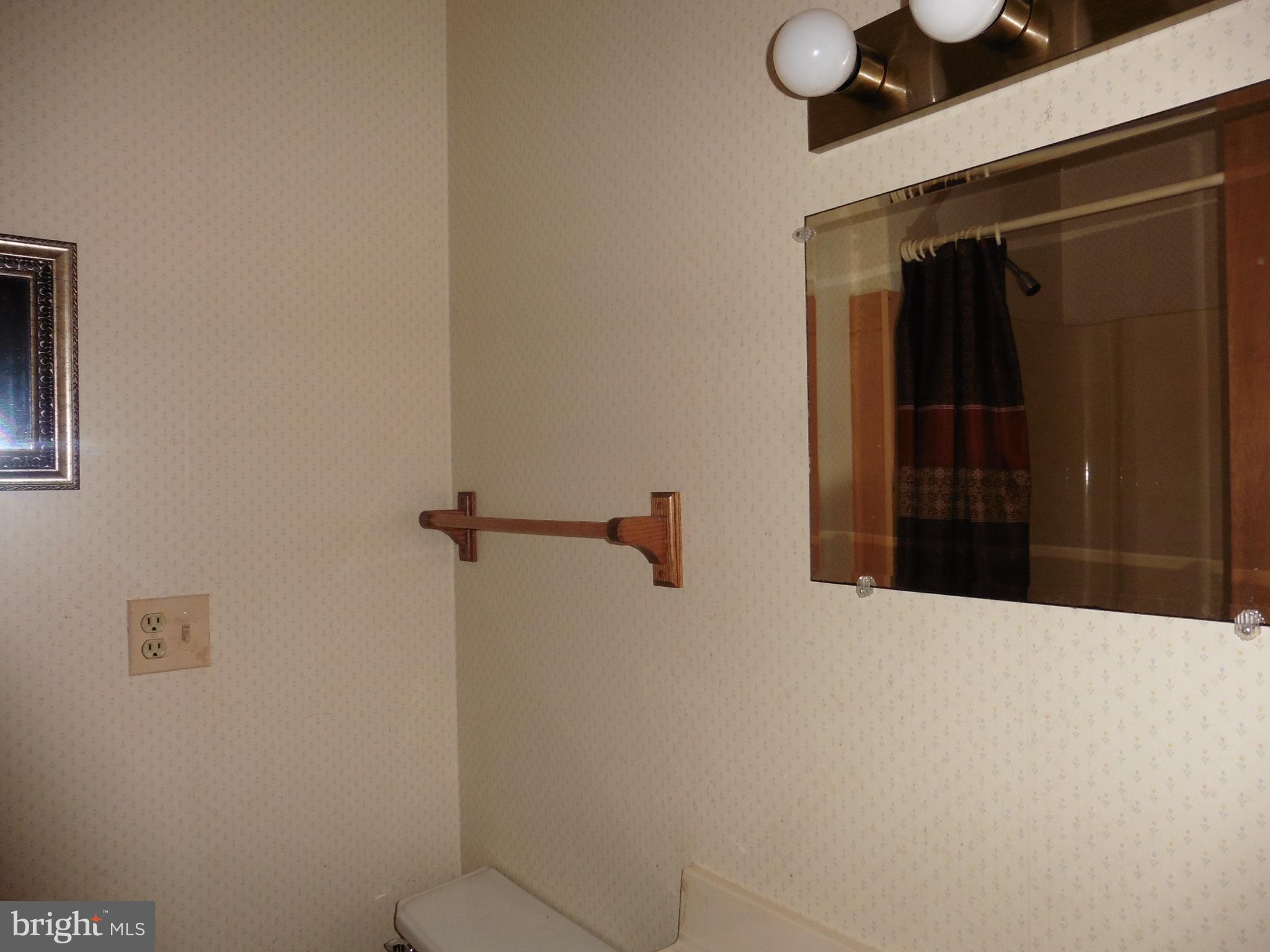 SPRUCE PINE HOLLOW - Residential