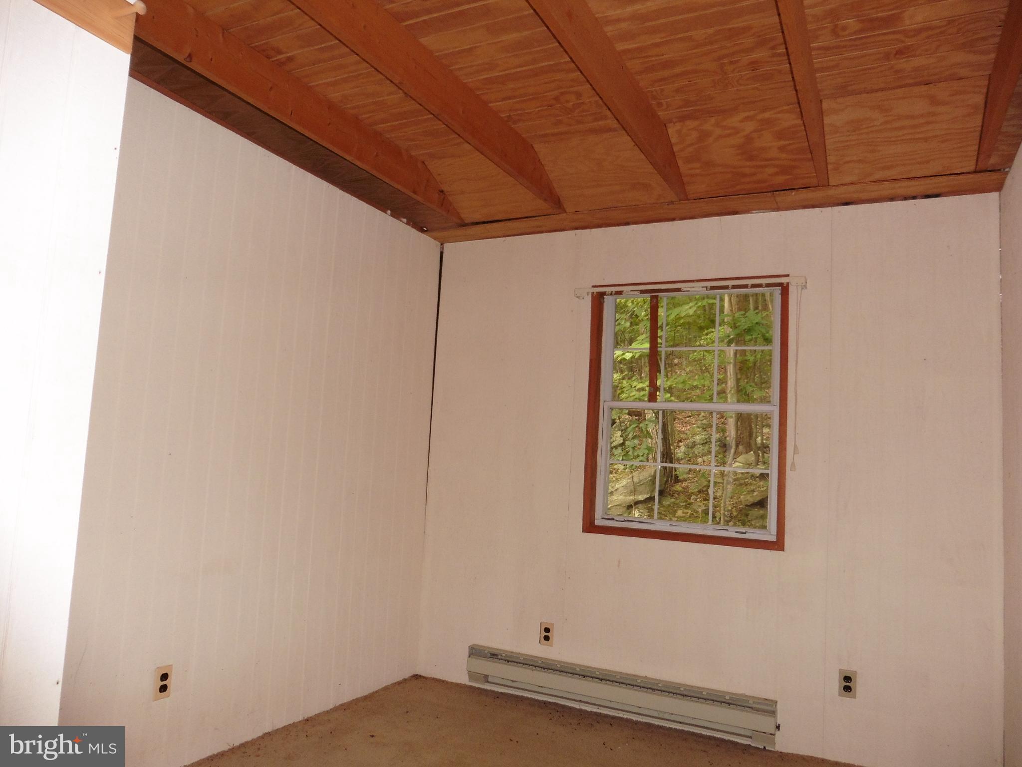 SPRUCE PINE HOLLOW - Residential