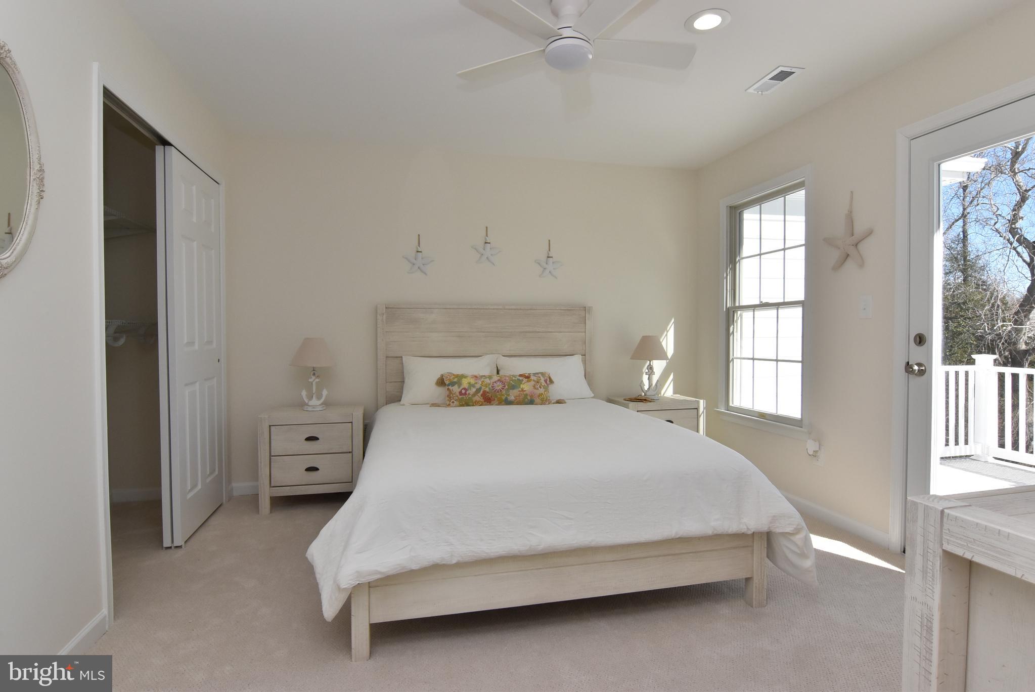 BETHANY LAKES - Residential