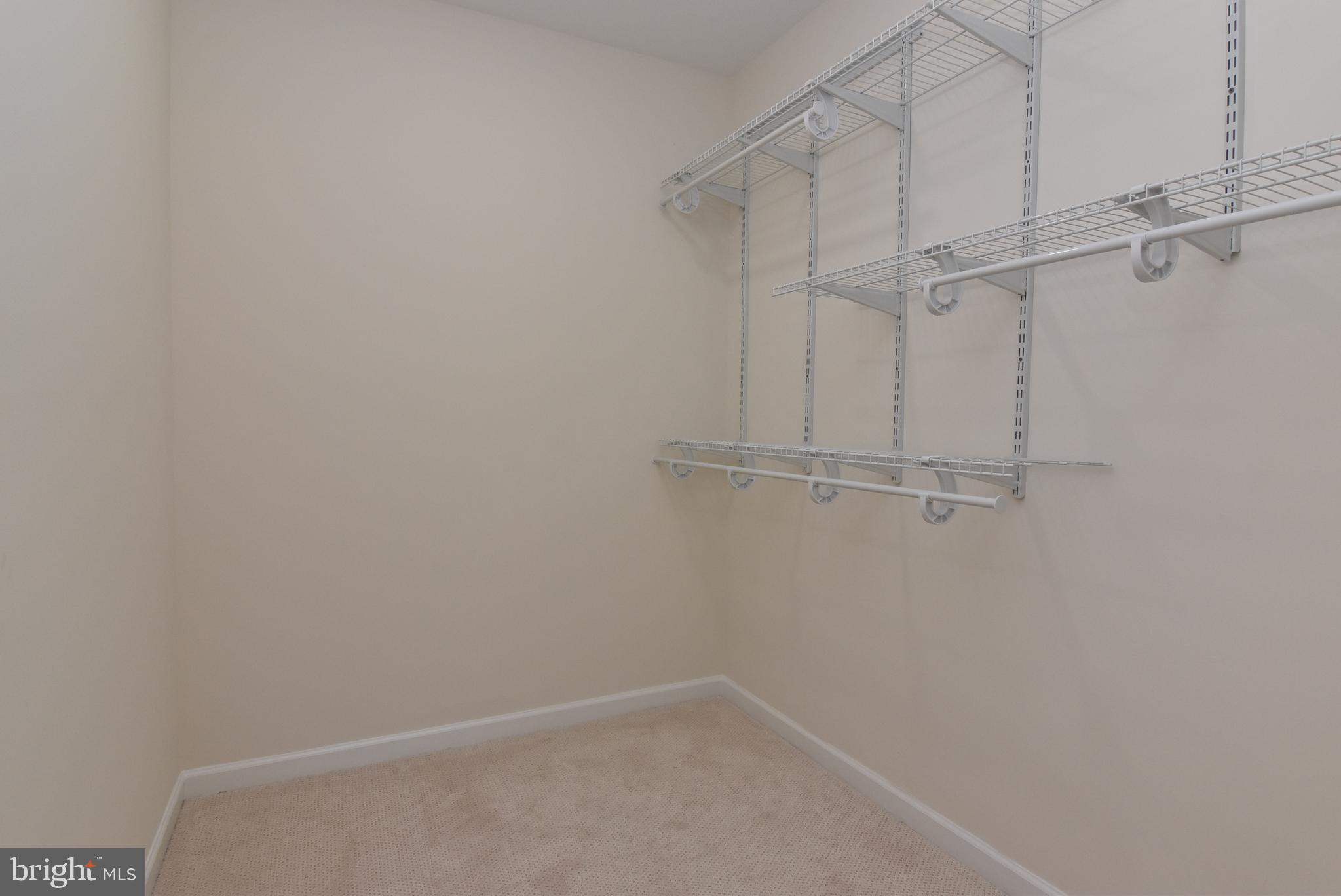 BETHANY LAKES - Residential