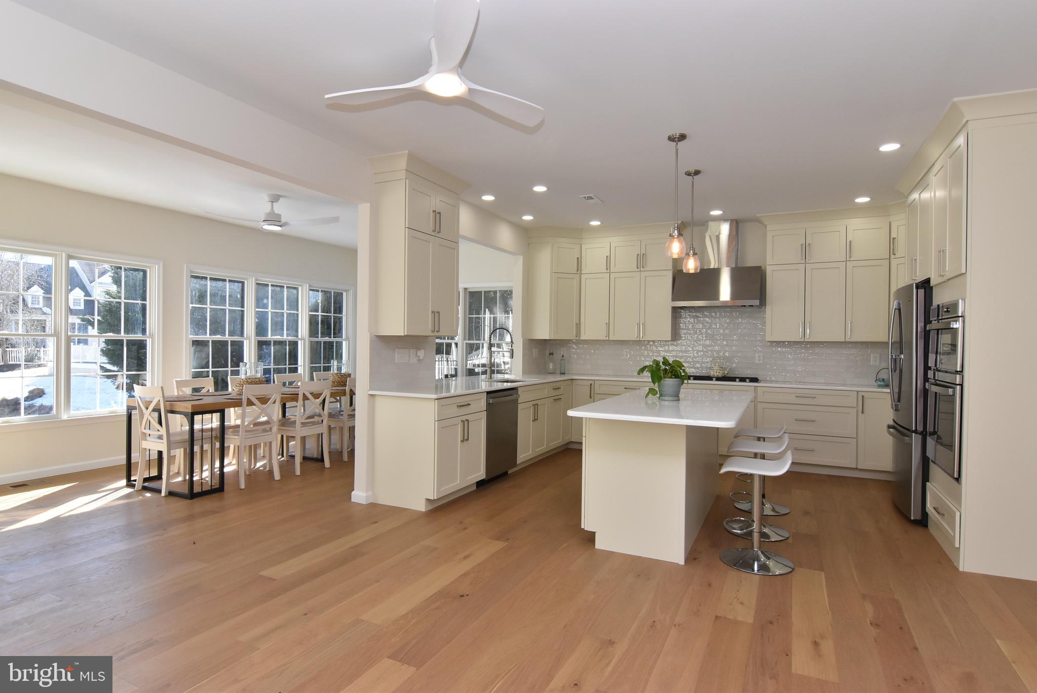 BETHANY LAKES - Residential