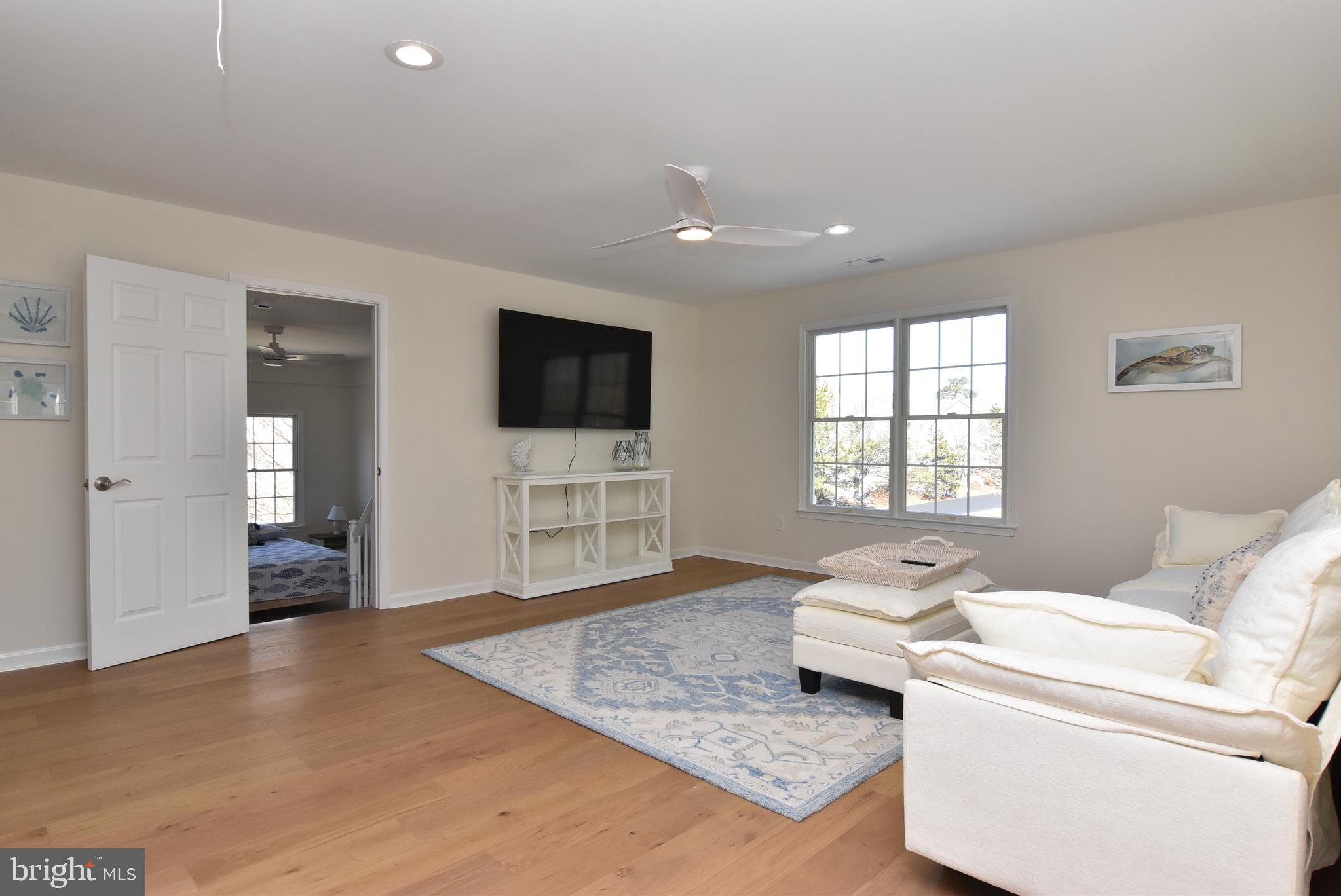 BETHANY LAKES - Residential