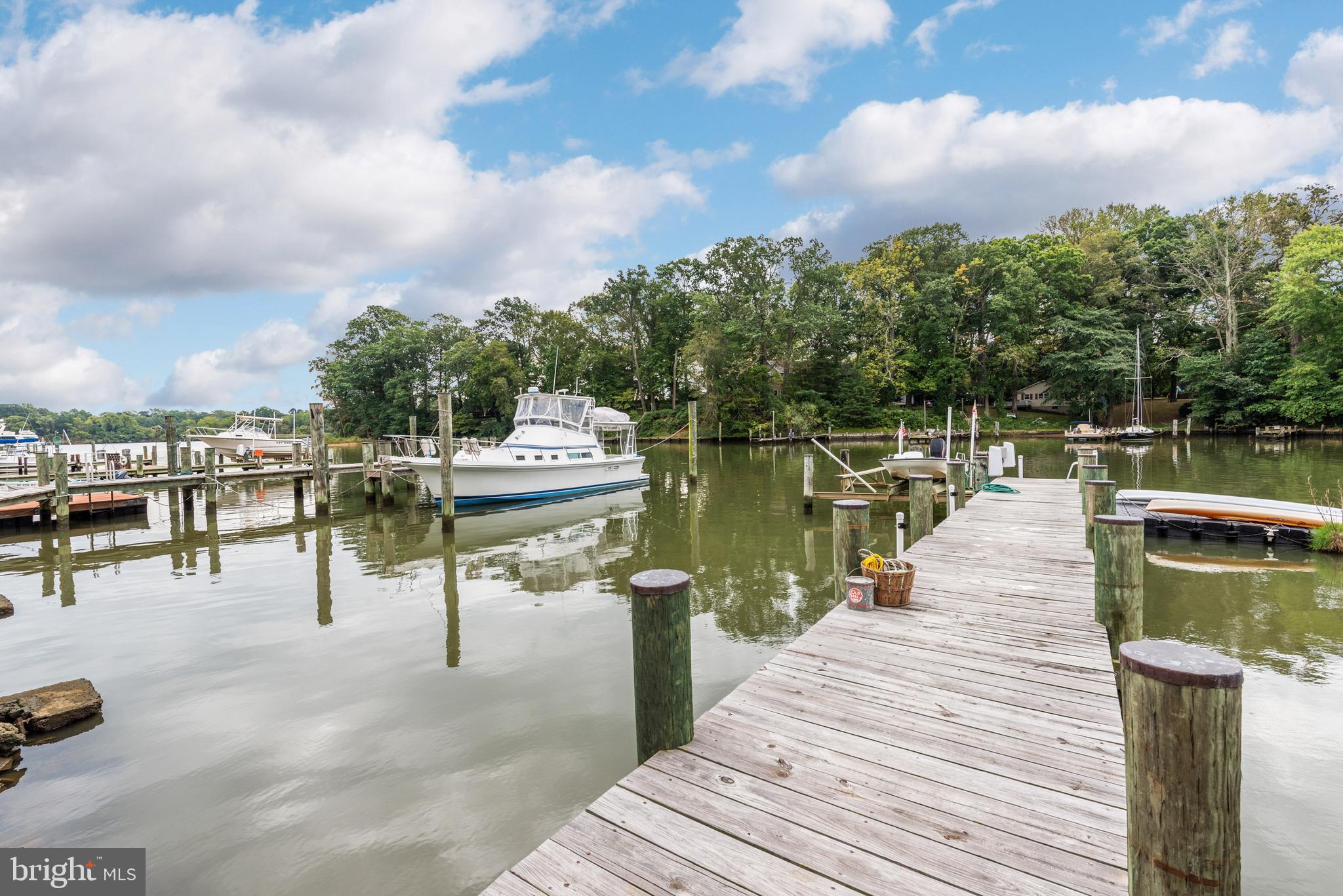 WHITEHALL BEACH - Residential