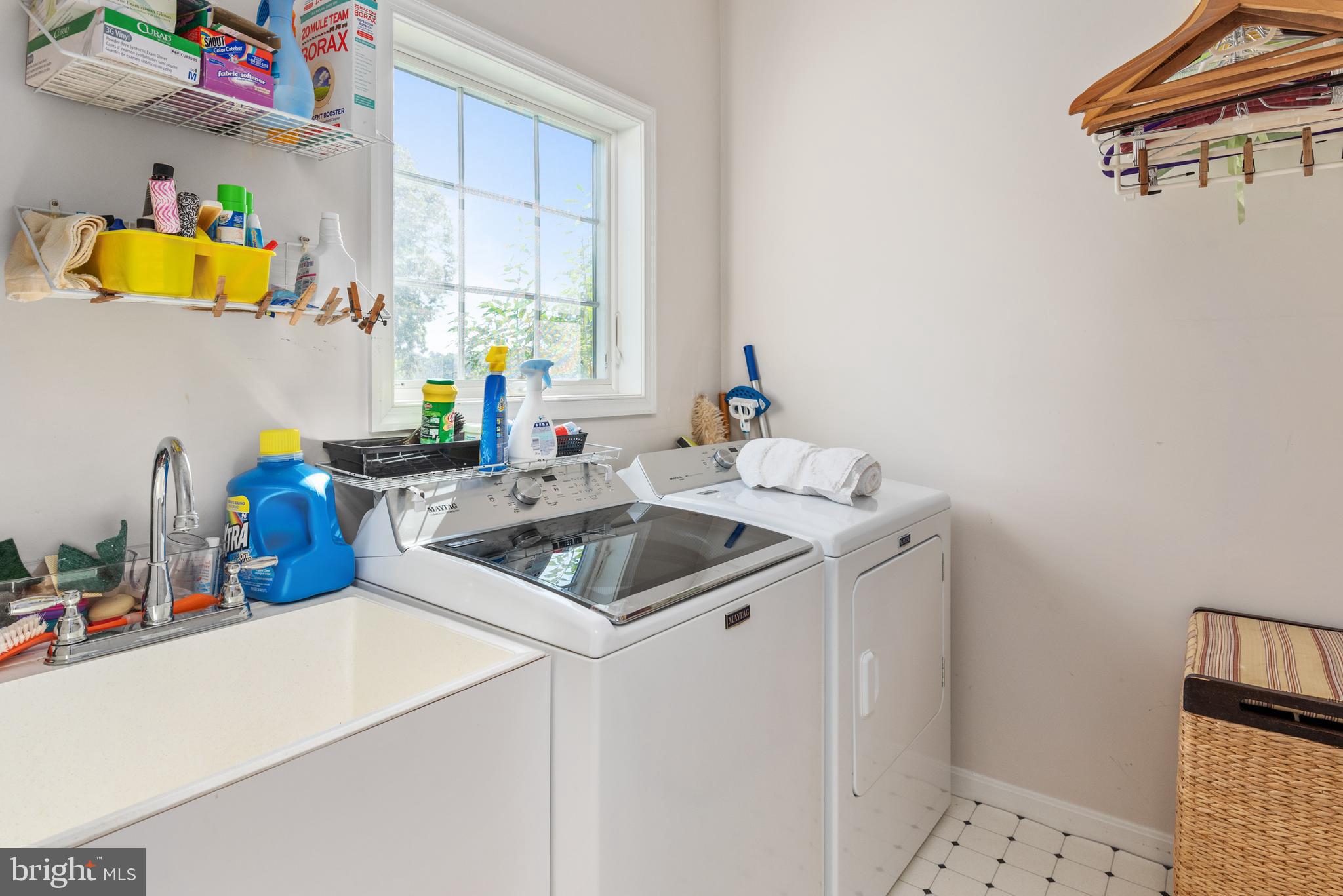 WHITEHALL BEACH - Residential