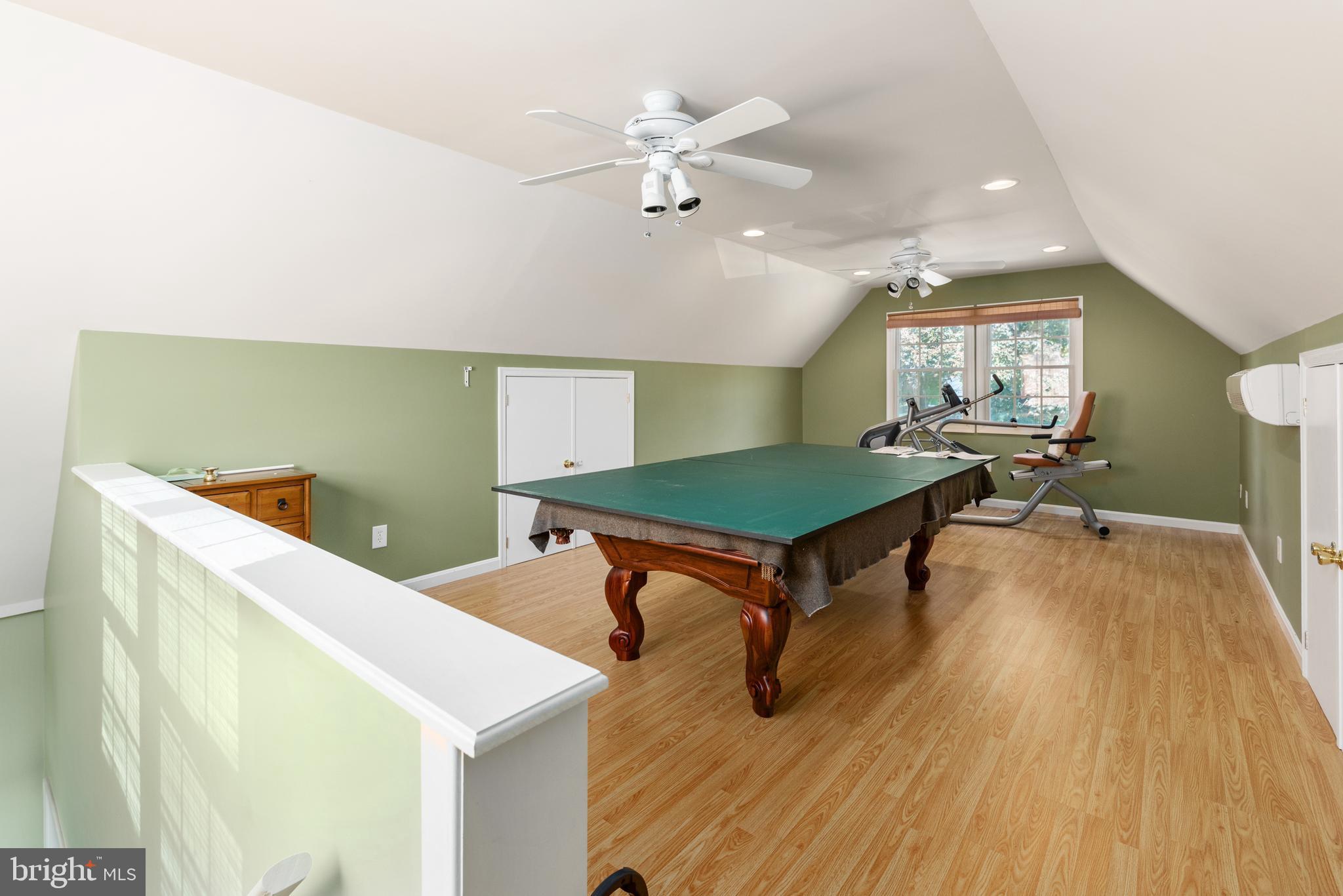 WHITEHALL BEACH - Residential