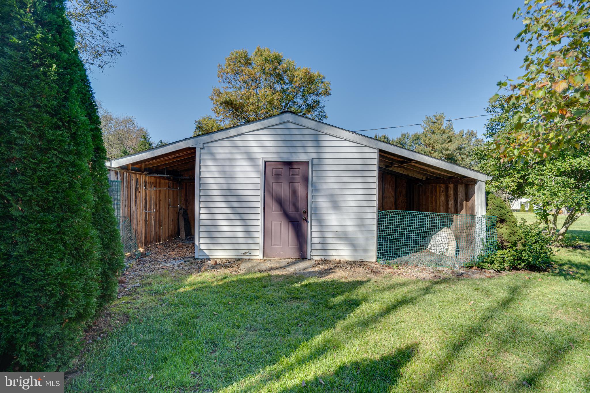 HAPPY CREEK - Residential