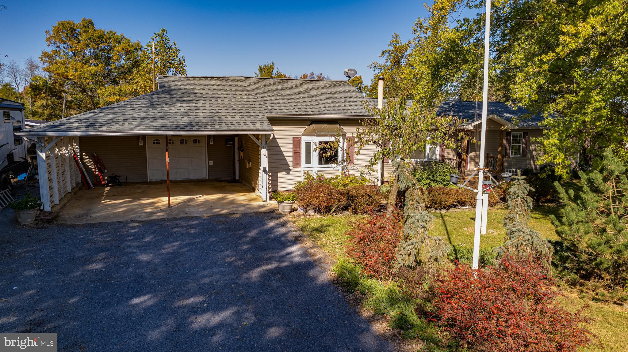 HAPPY CREEK - Residential