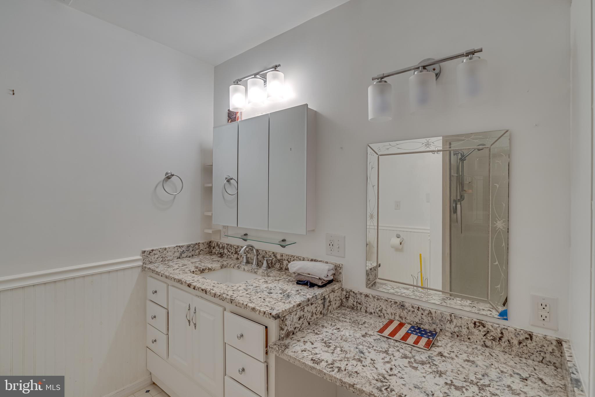 HAPPY CREEK - Residential