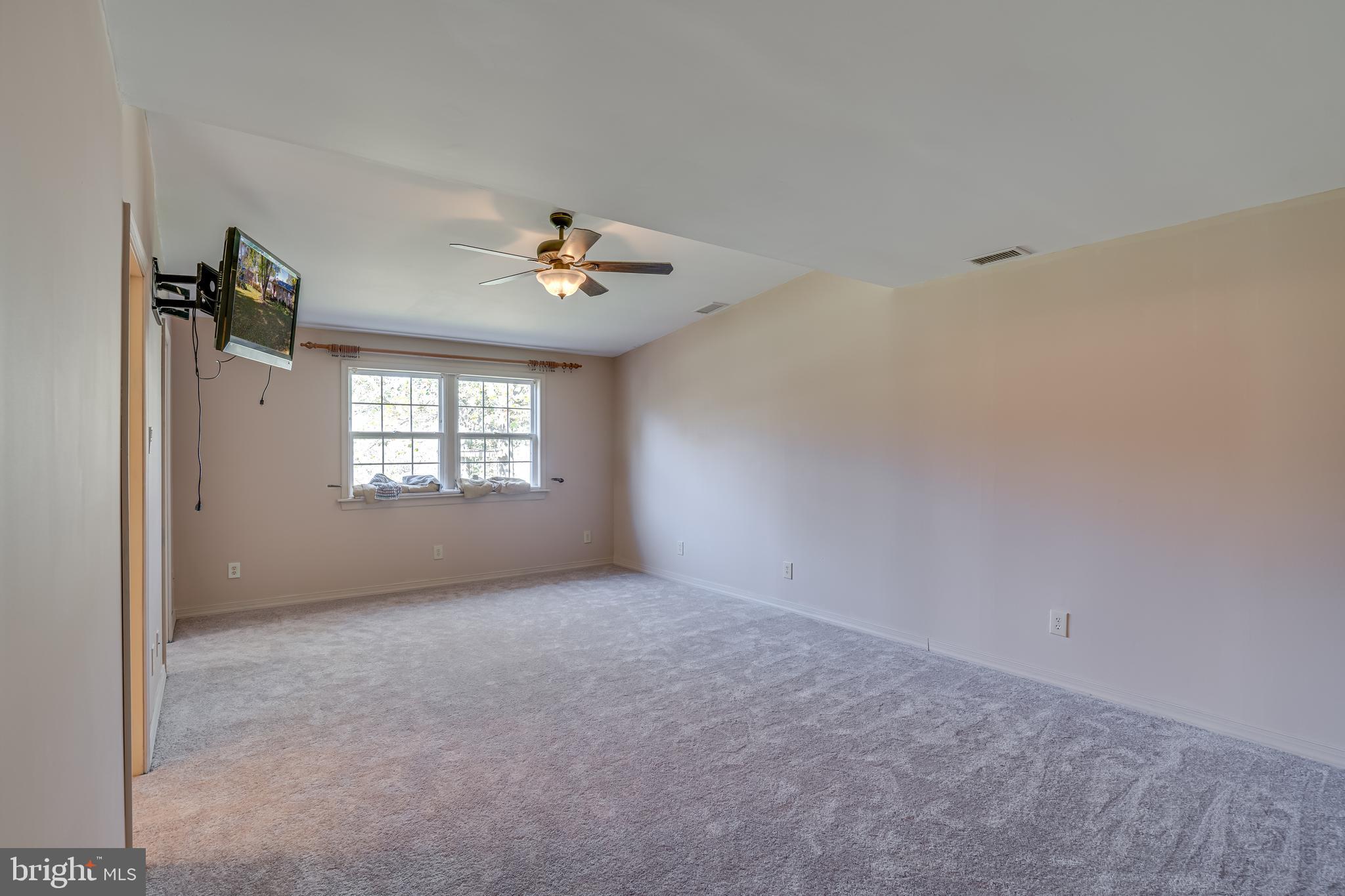 HAPPY CREEK - Residential