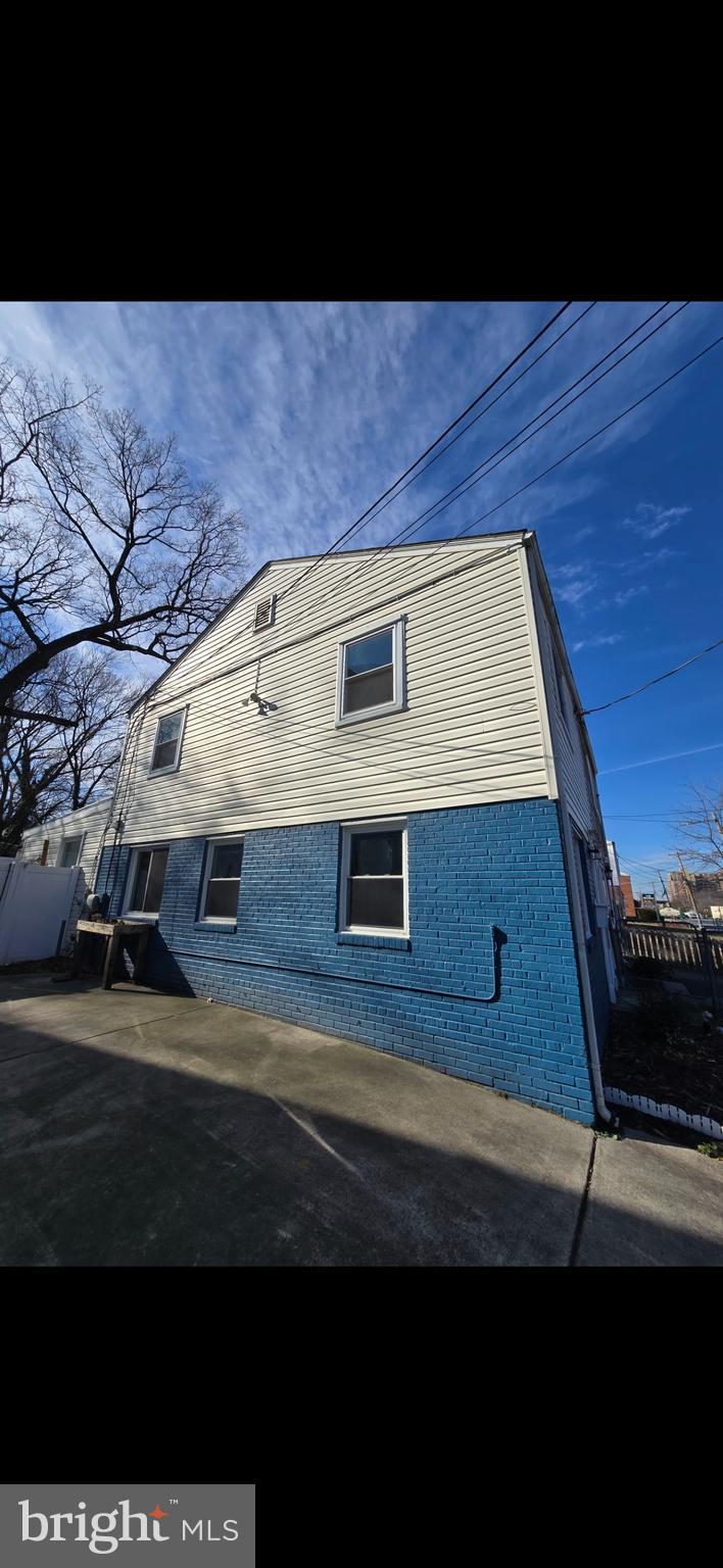 HUNTINGTON - Residential