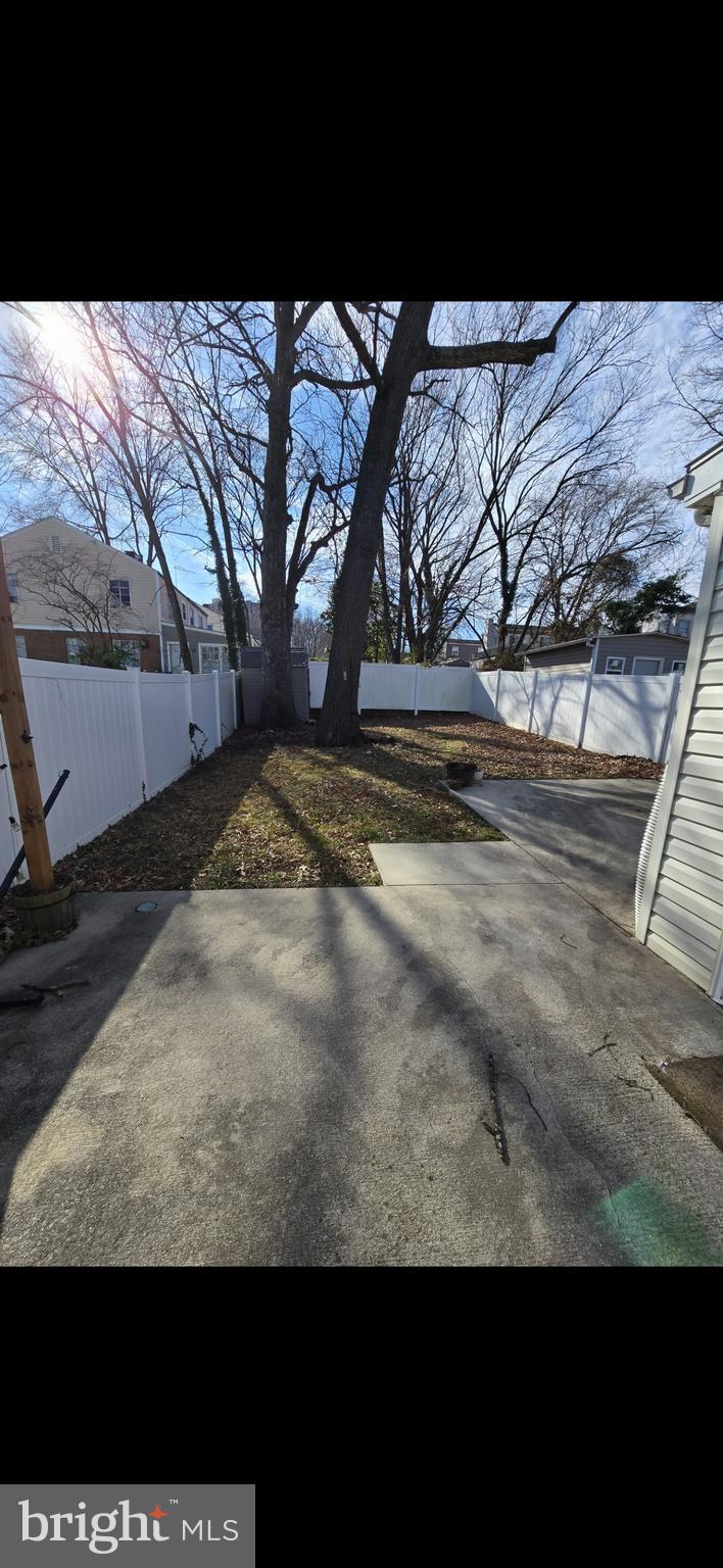 HUNTINGTON - Residential