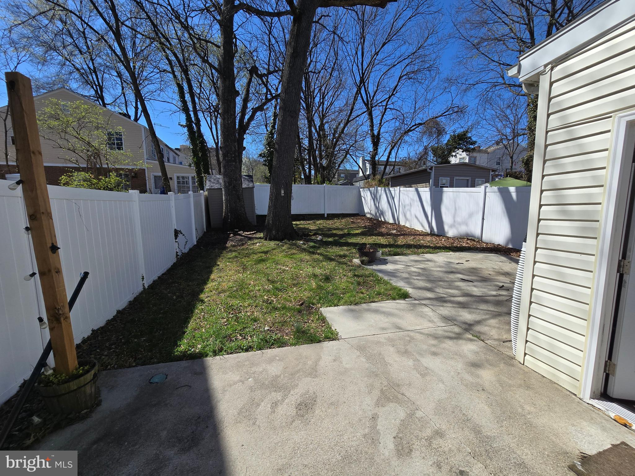 HUNTINGTON - Residential