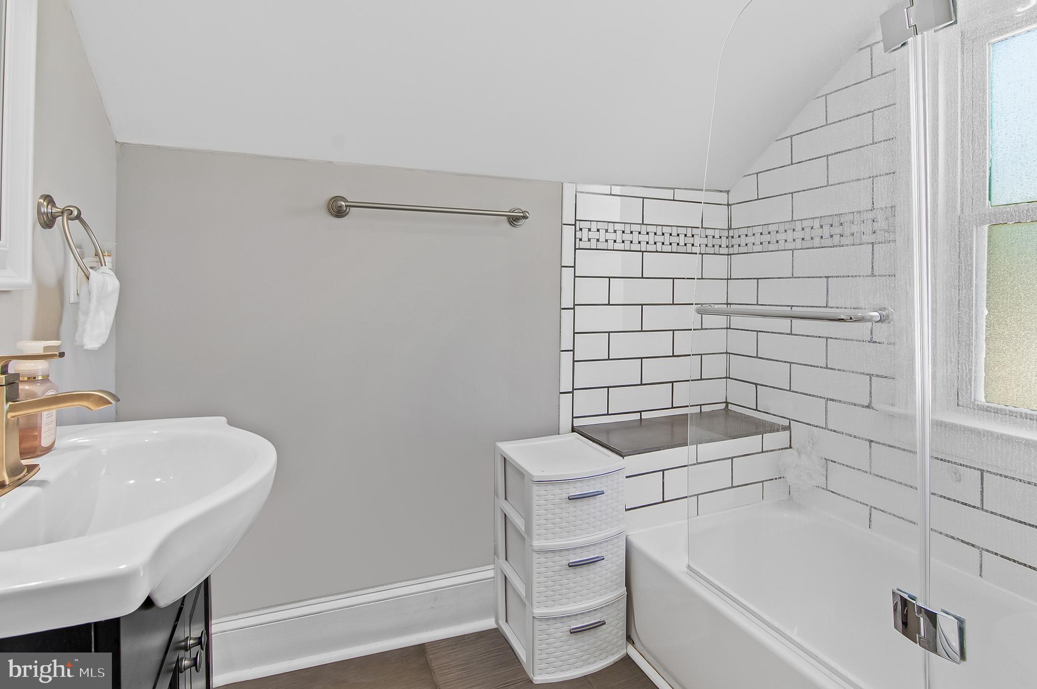 PARKVILLE - Residential