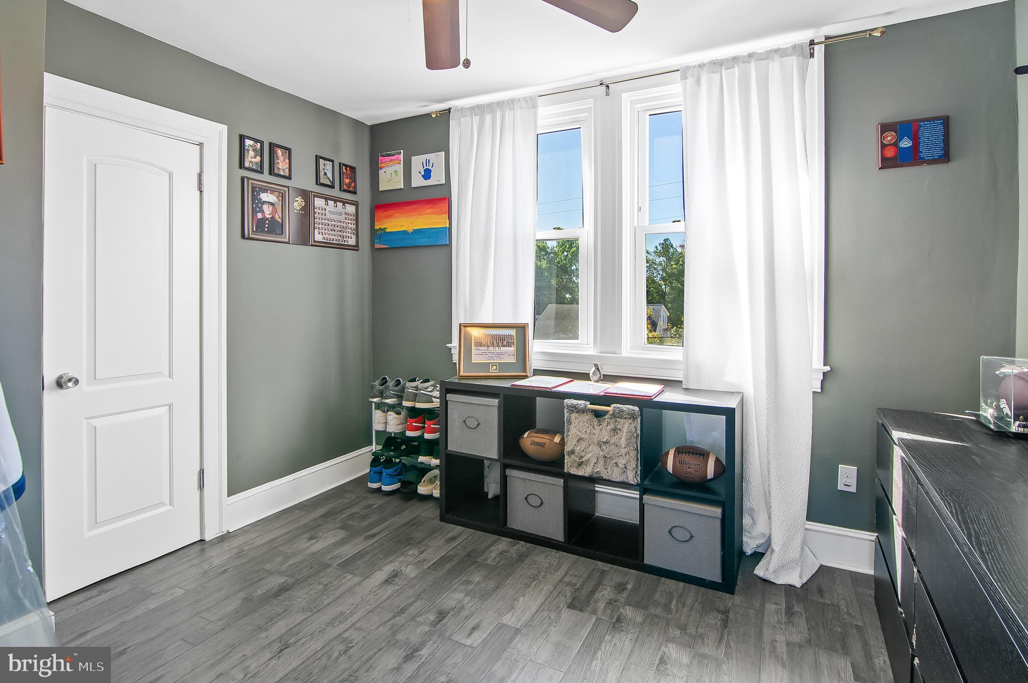 PARKVILLE - Residential