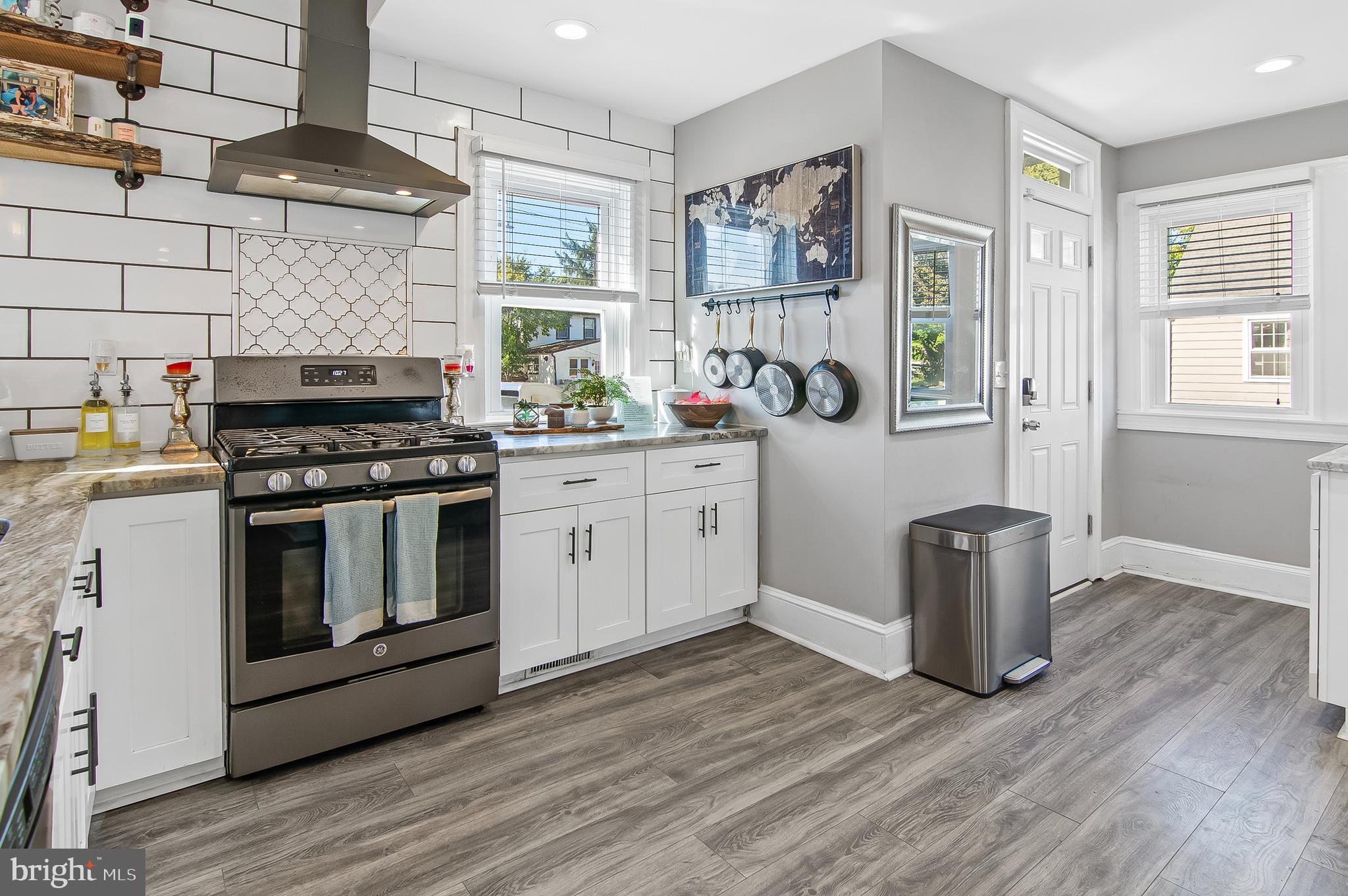 PARKVILLE - Residential