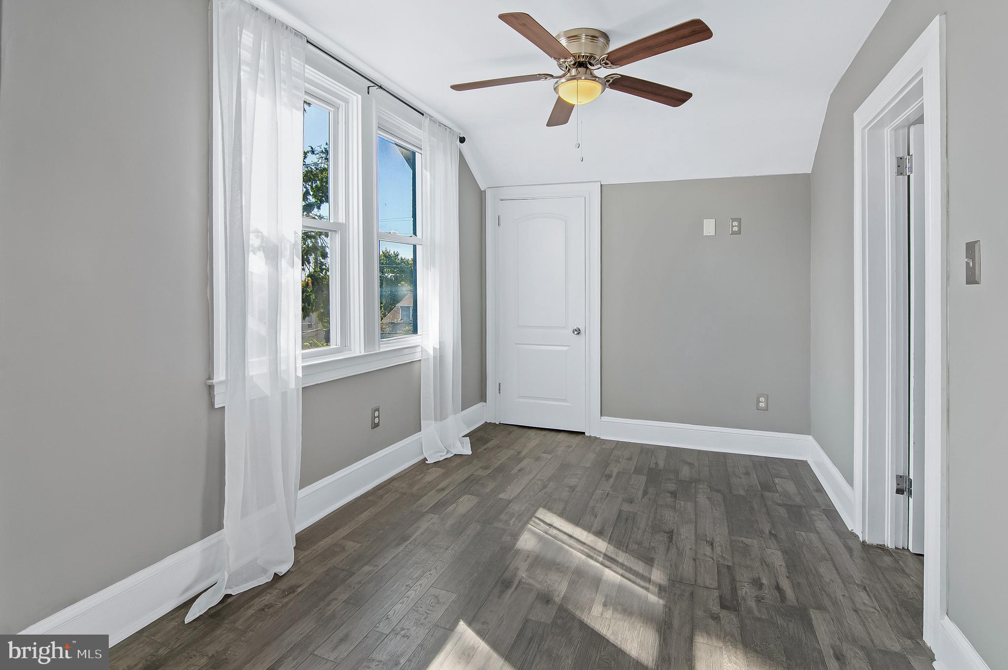 PARKVILLE - Residential