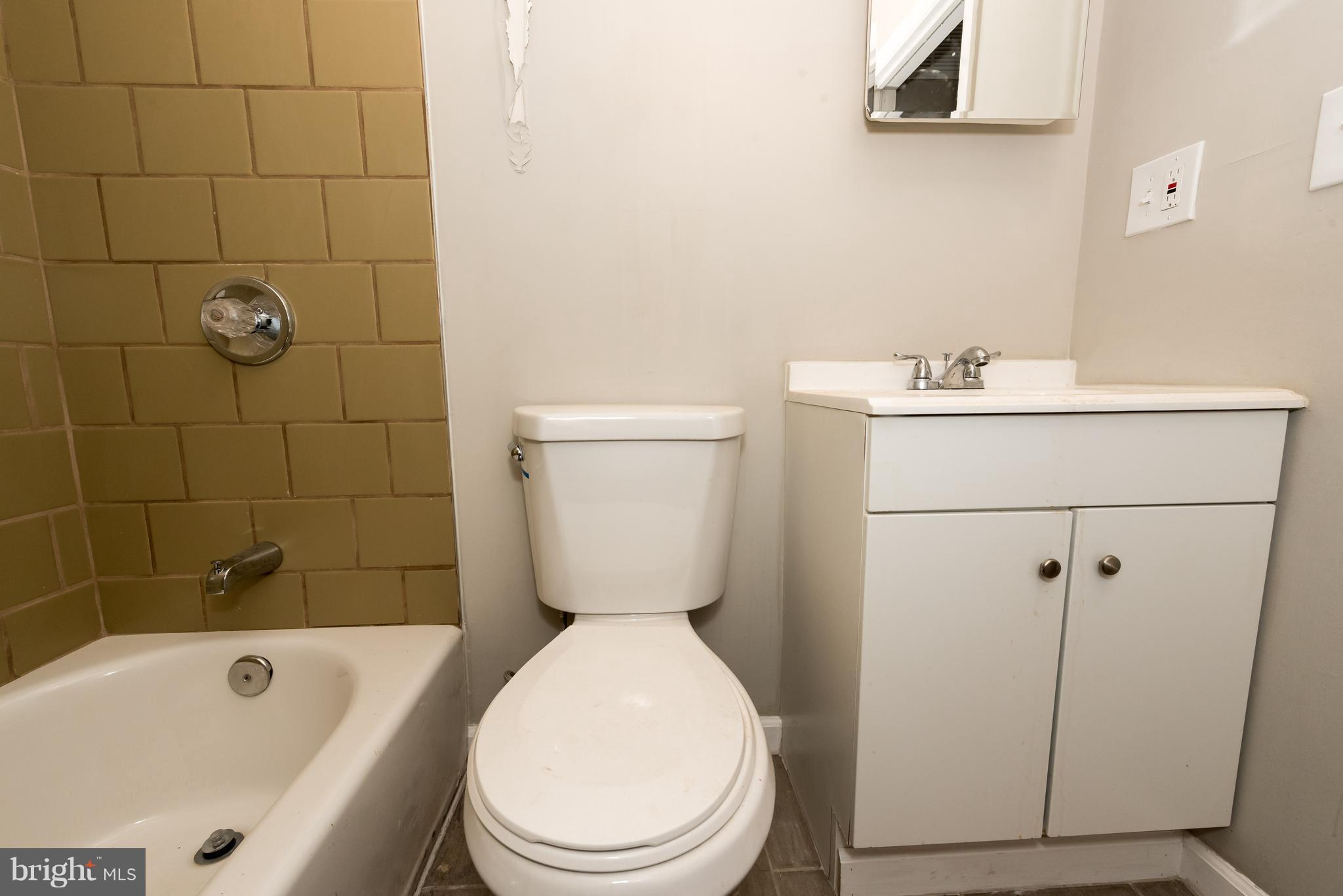 CHERRY HILL - Residential