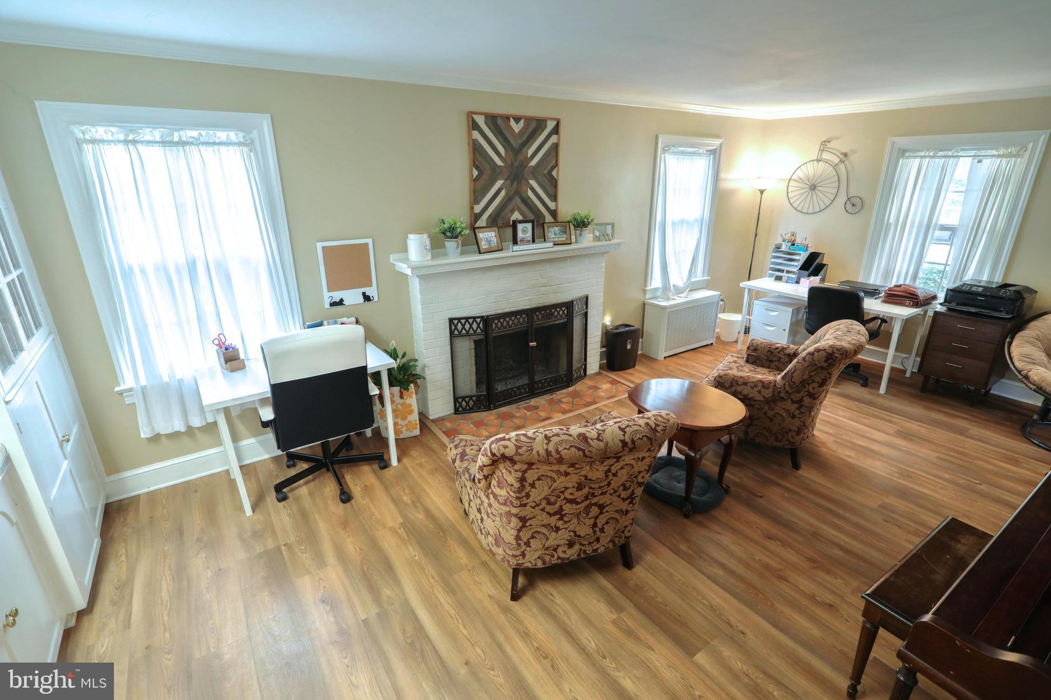 YORK COLLEGE - Residential