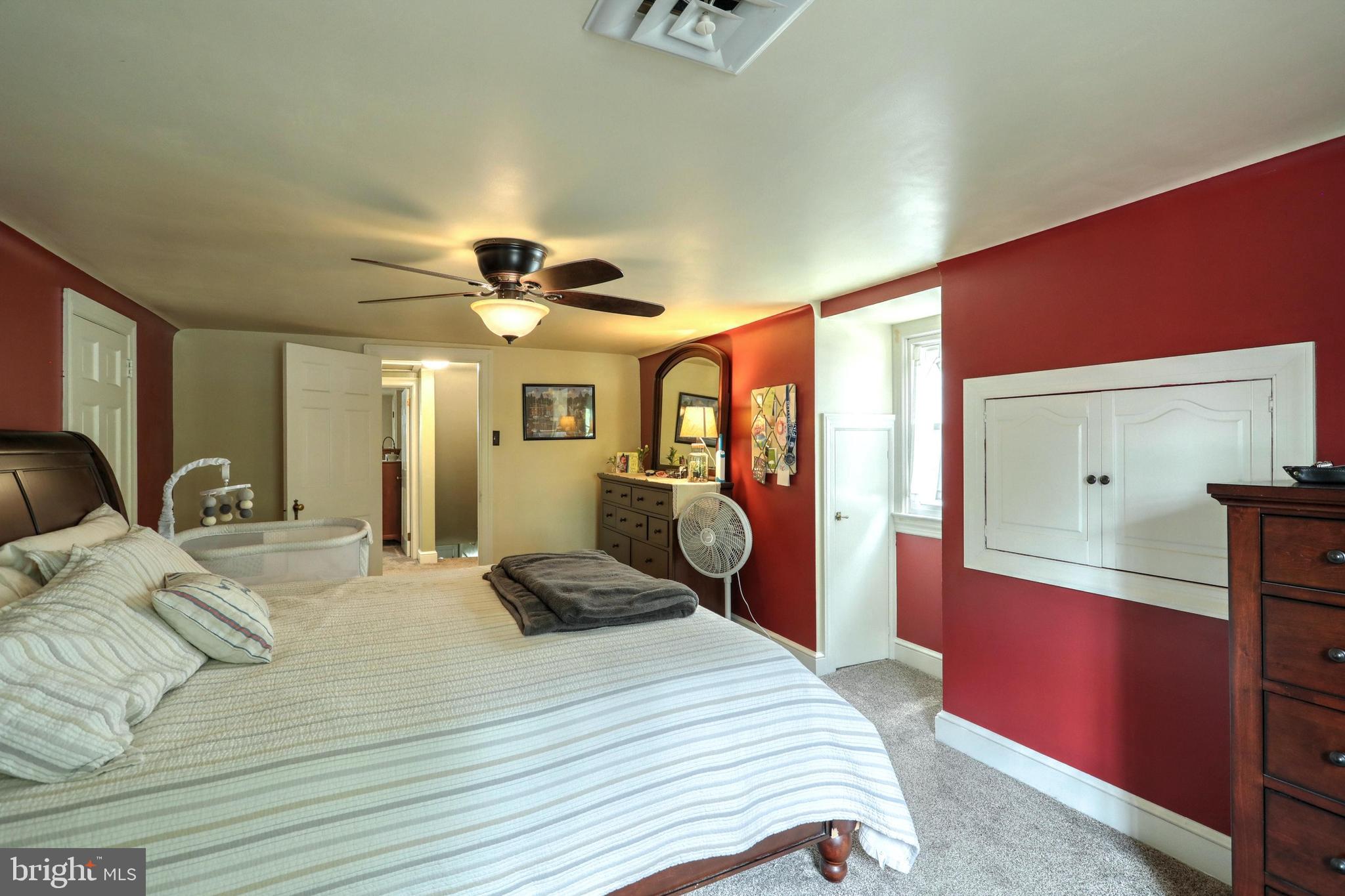 YORK COLLEGE - Residential