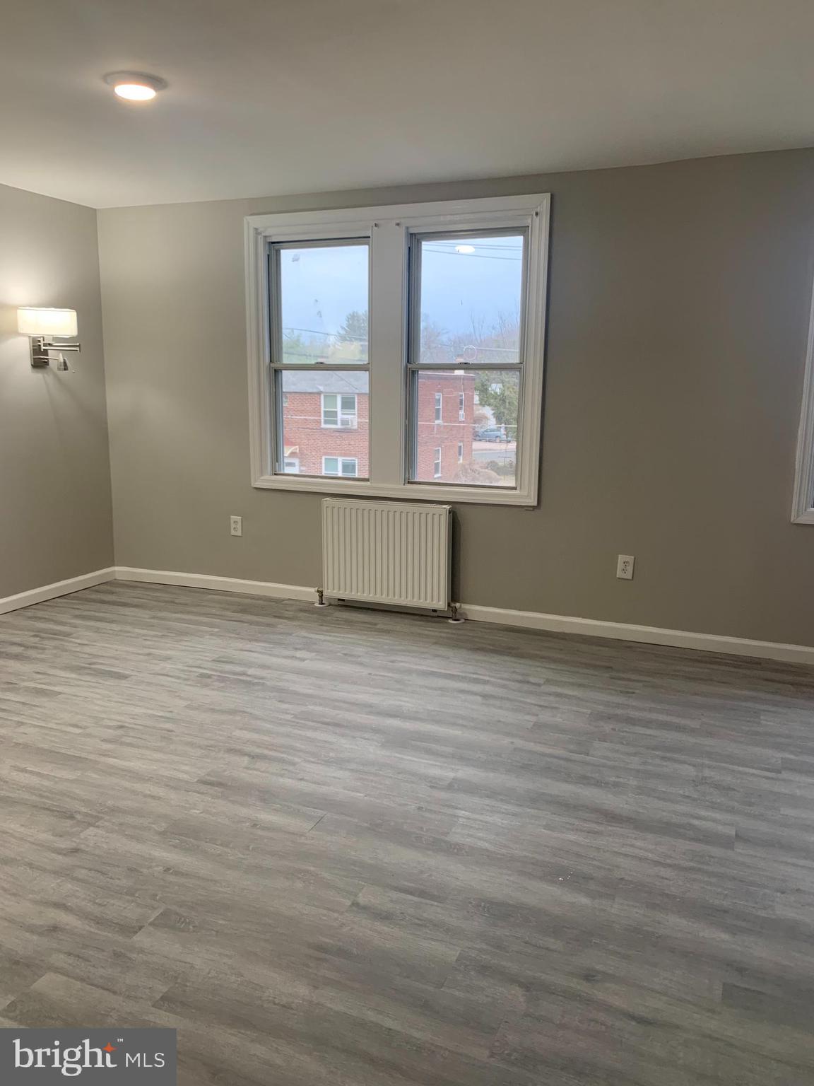 FOX CHASE - Residential