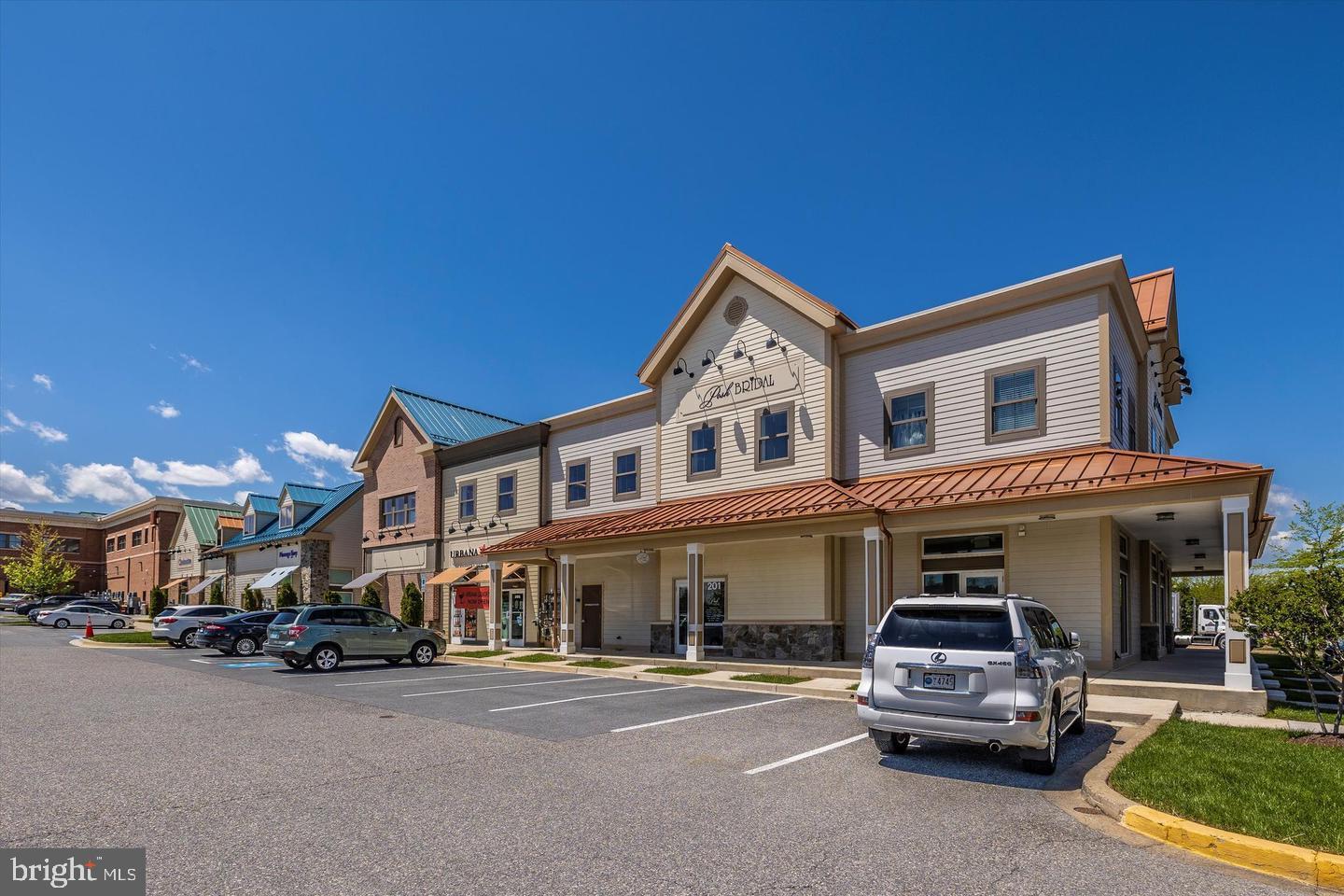 VILLAGES OF URBANA - Residential