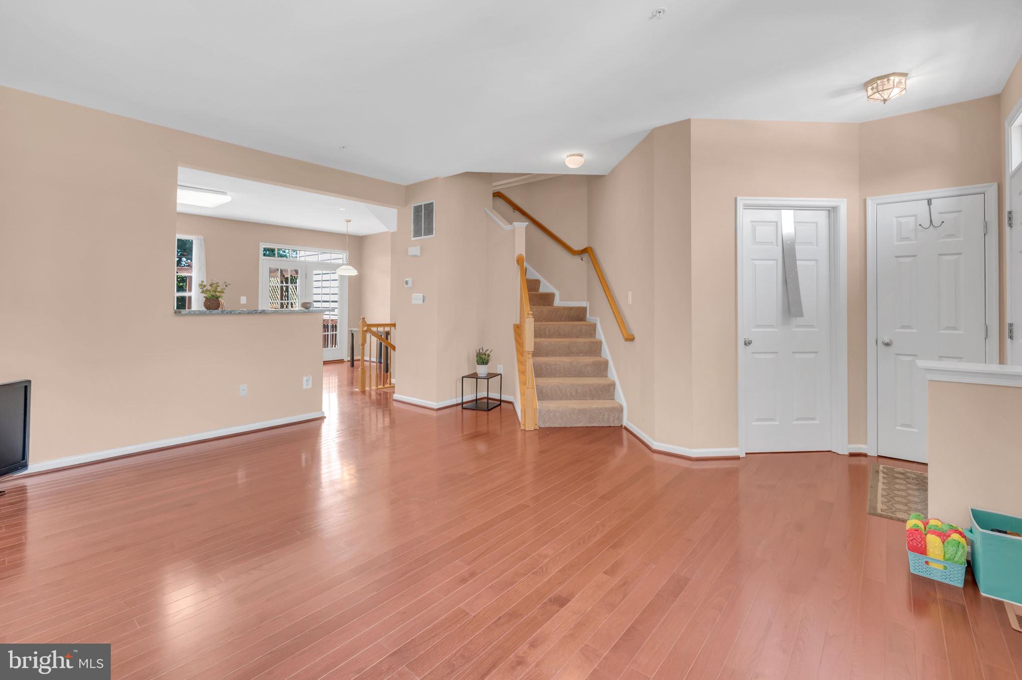 VILLAGES OF URBANA - Residential