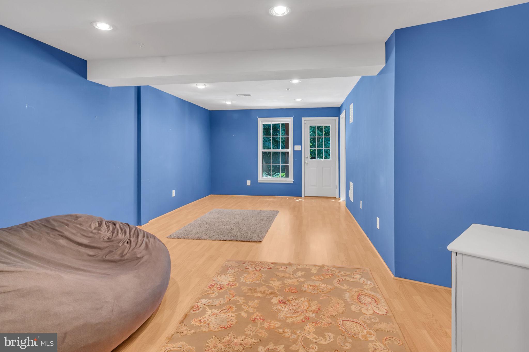 VILLAGES OF URBANA - Residential