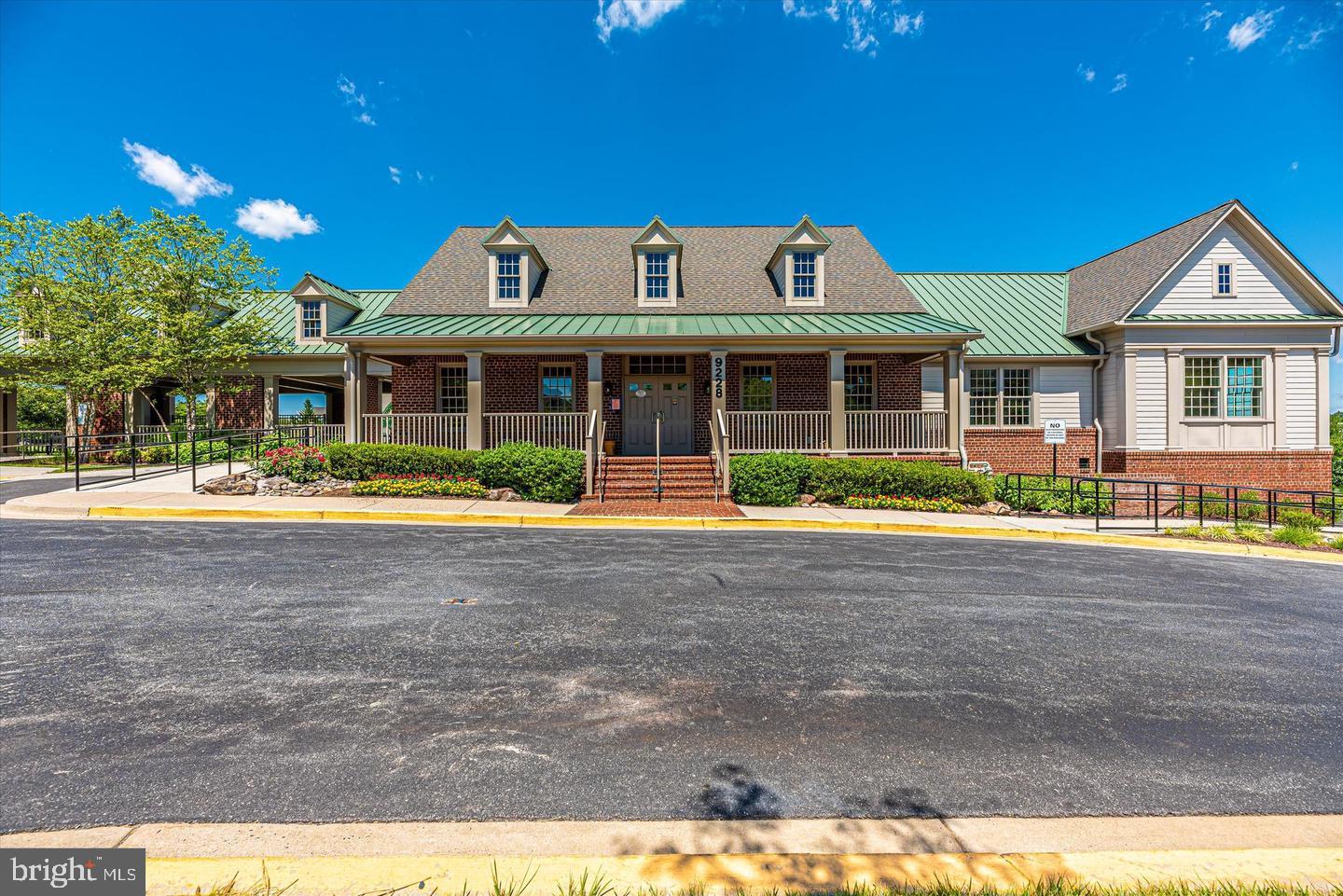 VILLAGES OF URBANA - Residential