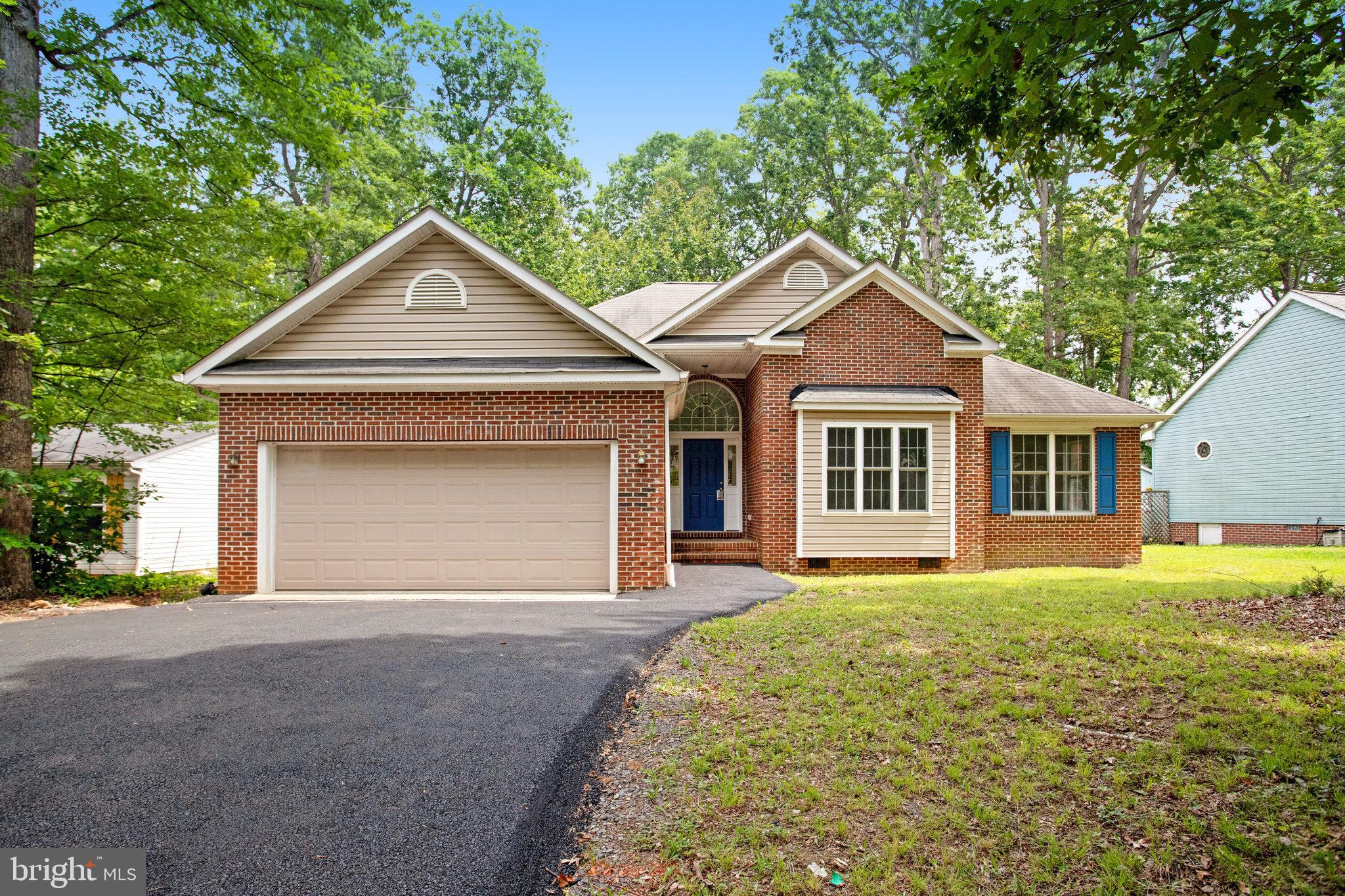 106 SEVEN PINES DRIVE
