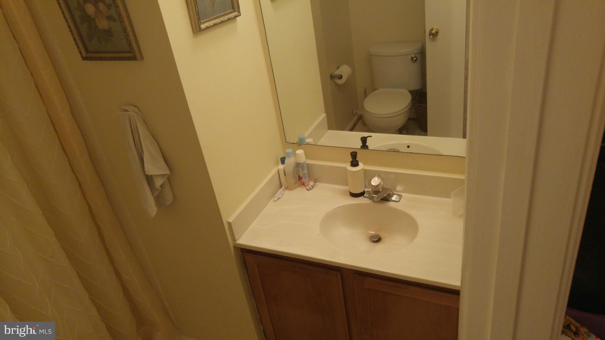 QUAIL HOLLOW - Residential