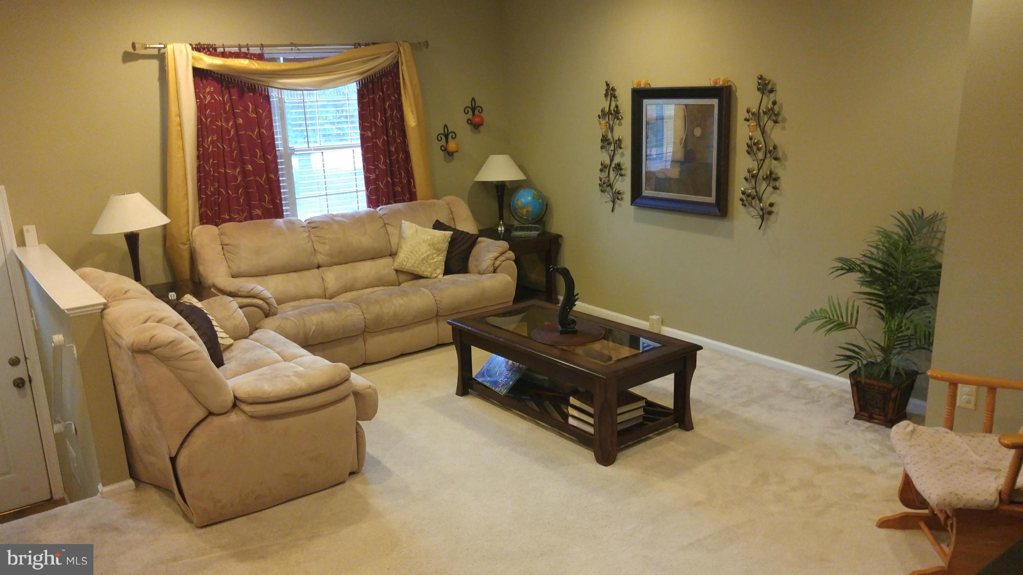 QUAIL HOLLOW - Residential